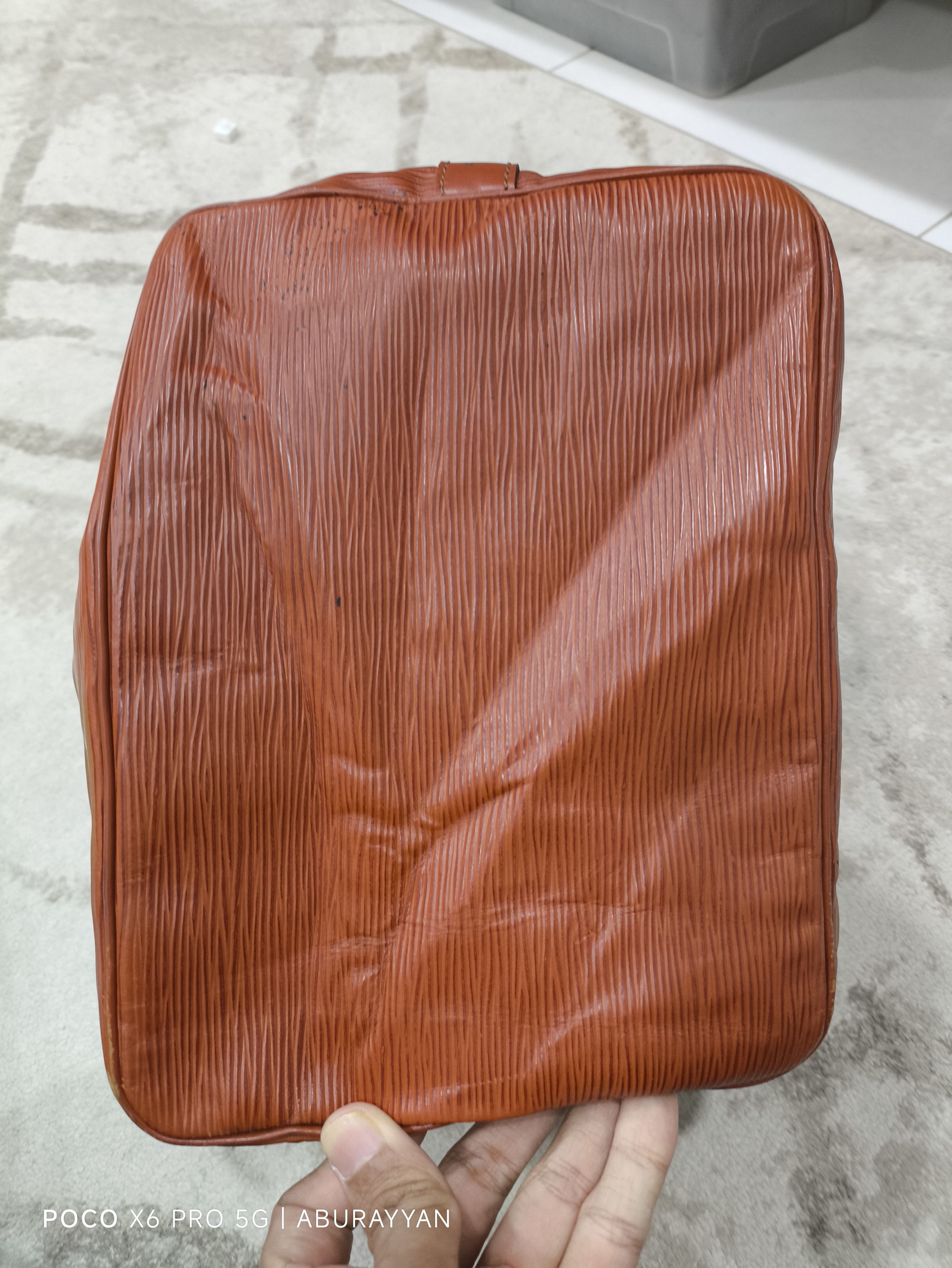 Louis Vuitton Louis Vuitton Brown Epi Leather Petit Noe Shoulder Bag Size ONE SIZE - 7 Thumbnail