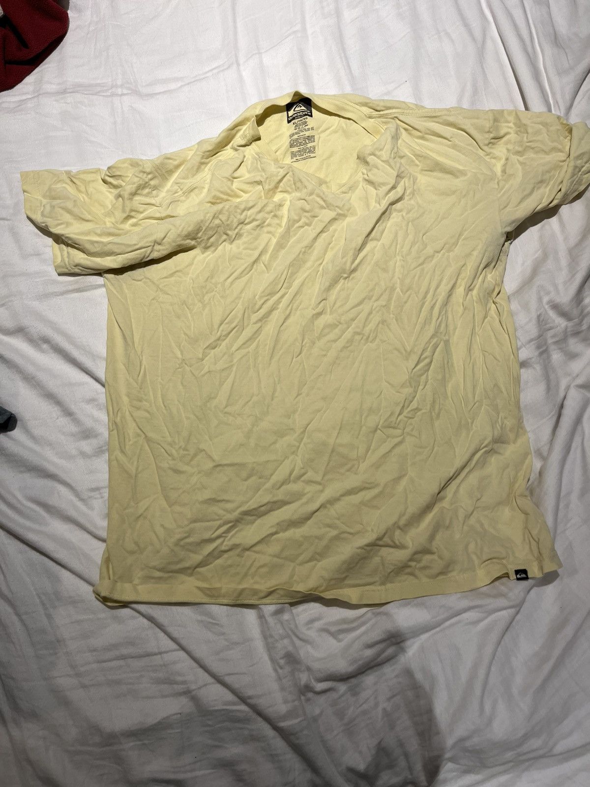 Quiksilver Yellow QuikSilver Tee XL Size US XL / EU 56 / 4 - 1 Thumbnail