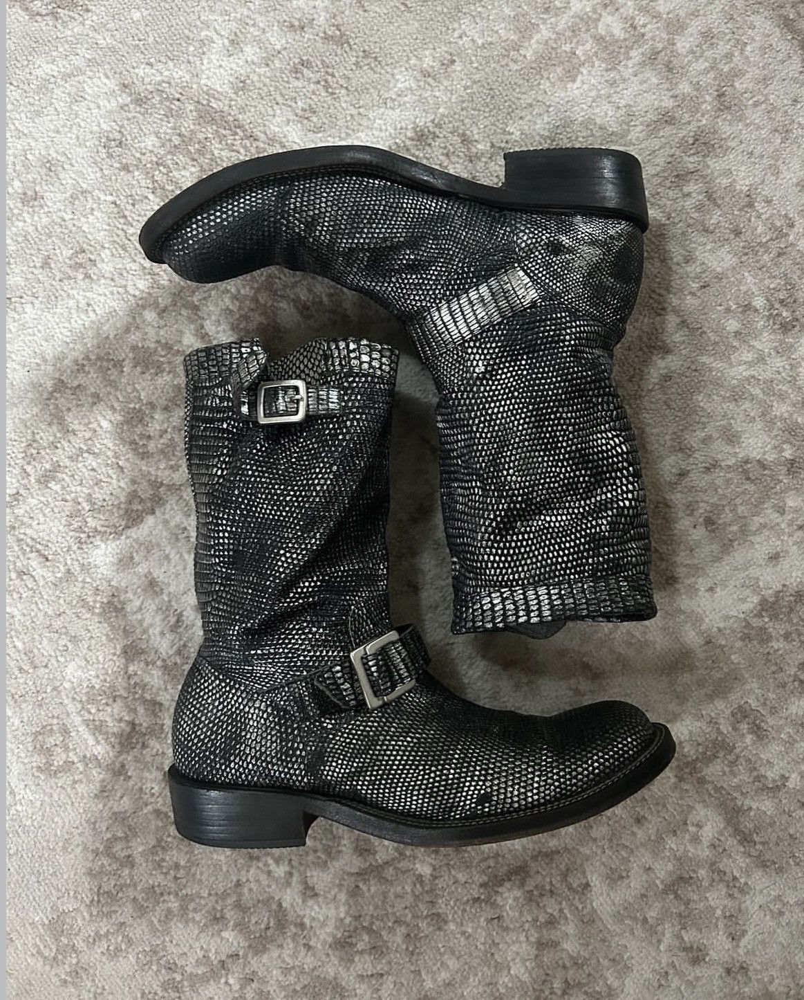 ISAMU KATAYAMA BACKLASH AW10 SHOULDER LEATHER ENGINEER BOOTS