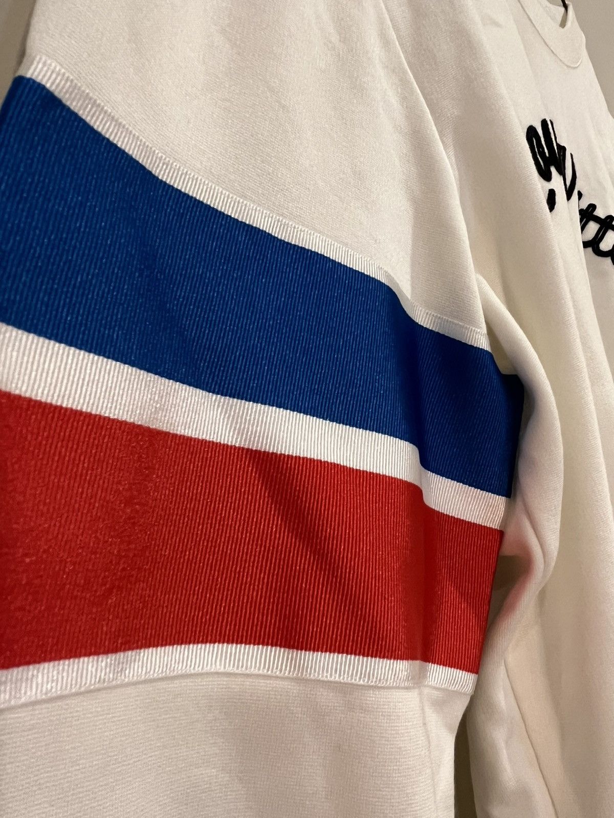 Louis Vuitton Louis Vuitton white sweatshirt with racing stripes Size US XXS / EU 40 - 5 Thumbnail