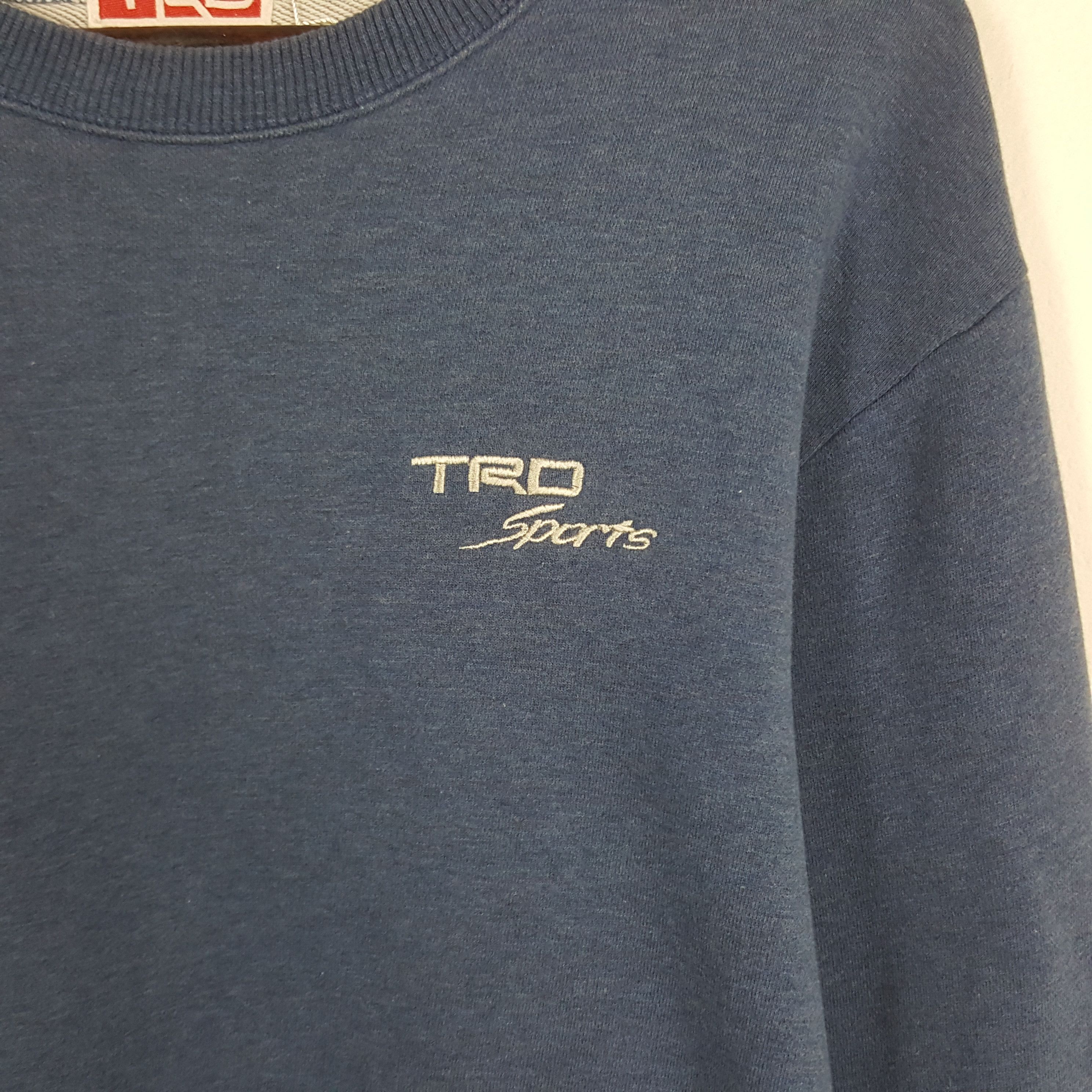 Vintage Vintage TRD Sport Racing Sweatshirt Size US L / EU 52-54 / 3 - 2 Thumbnail