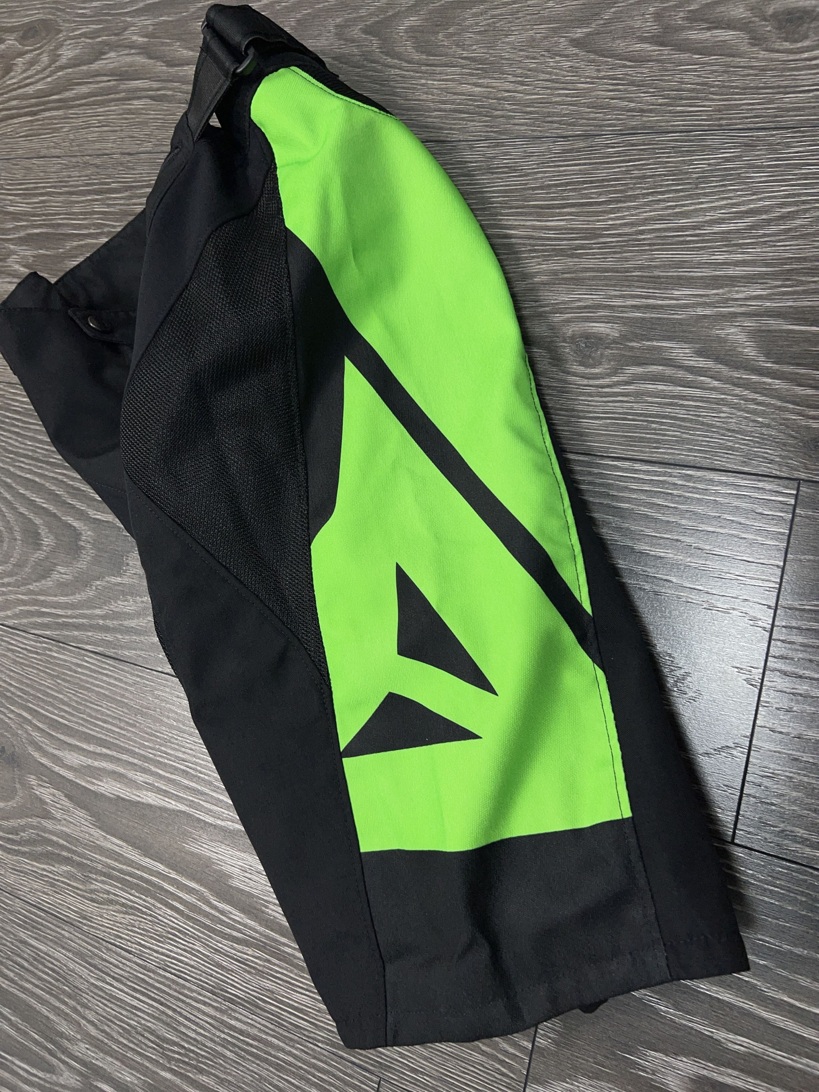 Dainese Mens Hucker MTB Mountain Biking Enduro Cross Country Shorts Size US 32 / EU 48 - 9 Thumbnail