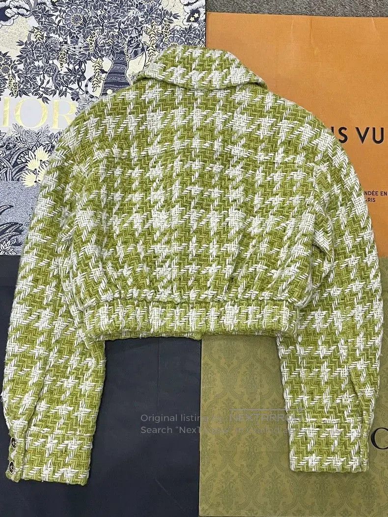 Chanel Chanel Green White Houndstooth Jacket. Size US M / EU 48-50 / 2 - 3 Thumbnail