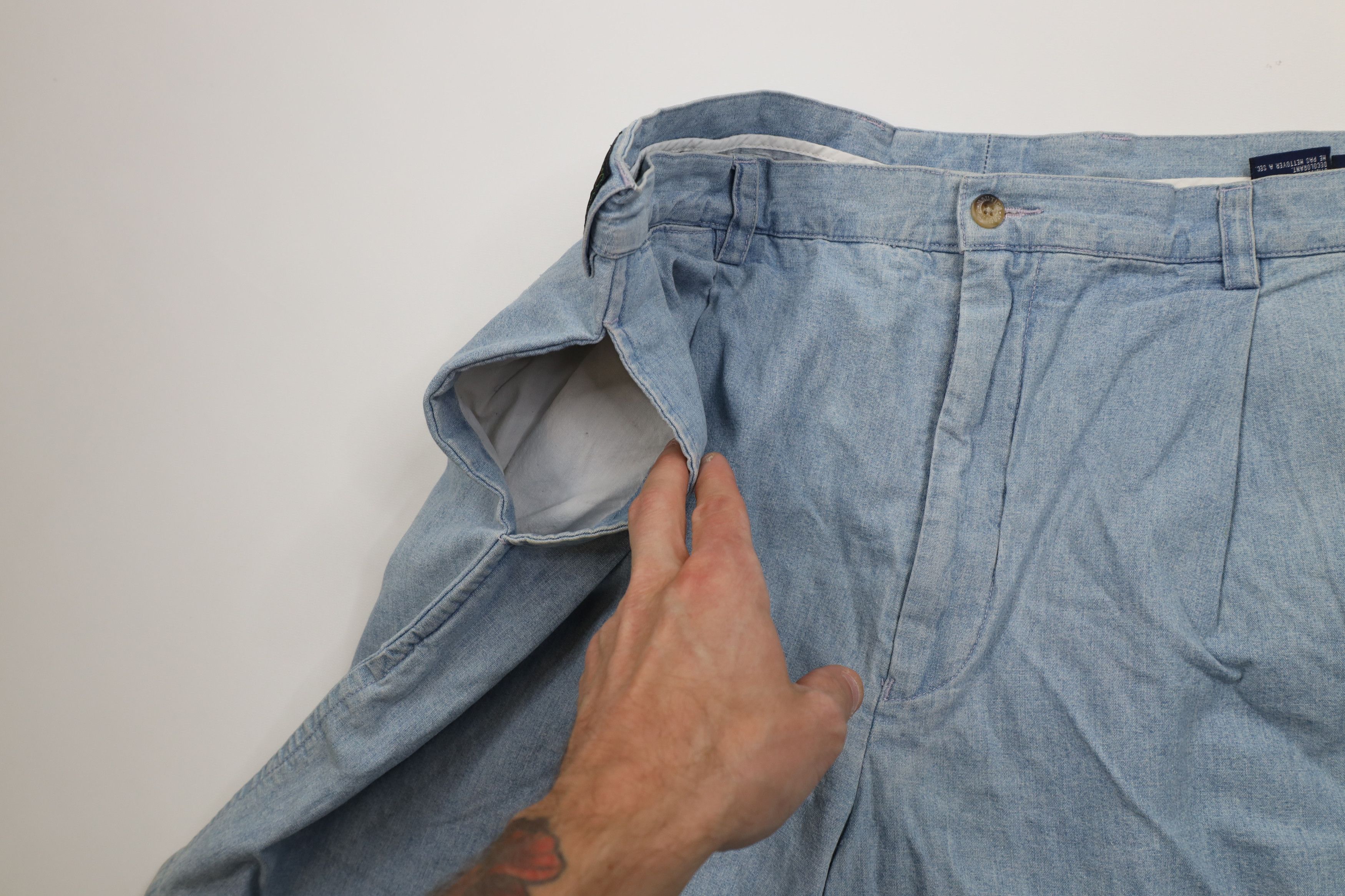 Nautica Vintage 90s Nautica Above Knee Chambray Chino Shorts Blue Size US 40 / EU 56 - 8 Thumbnail