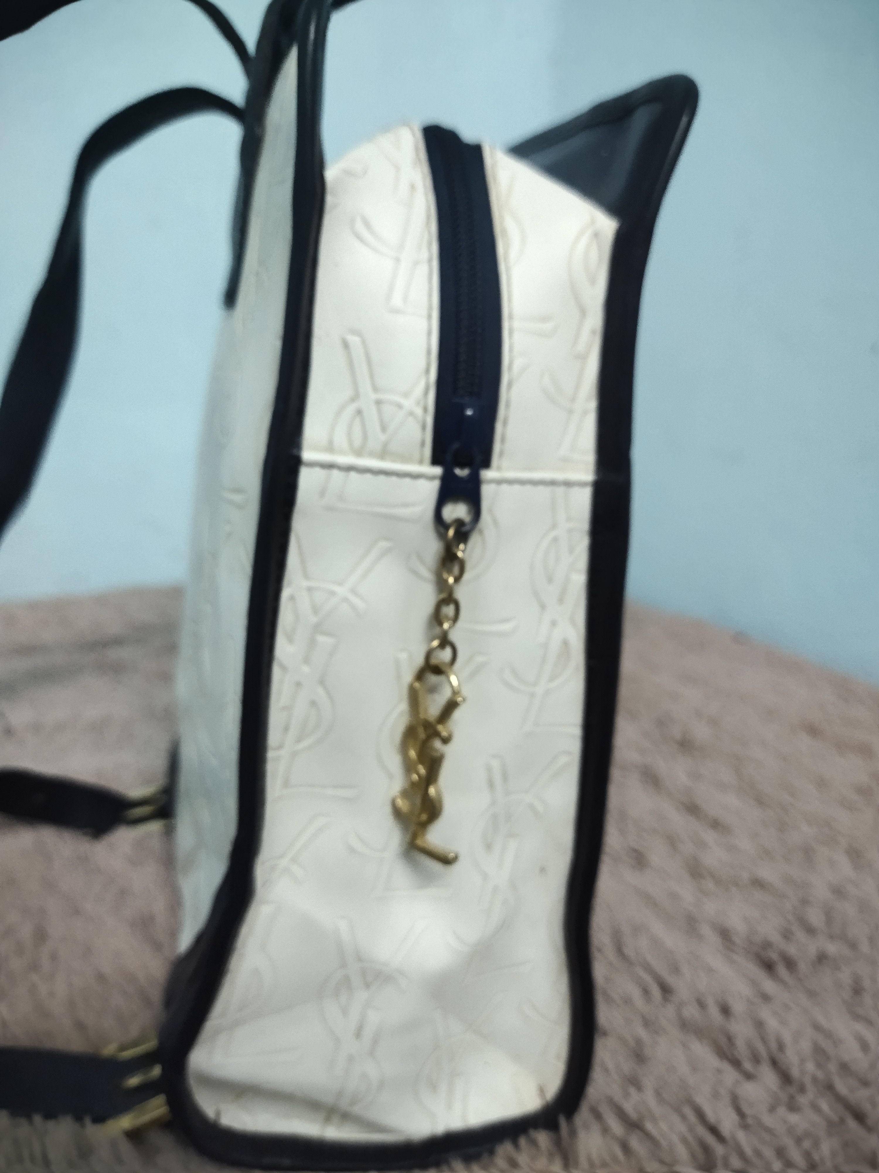 Vintage × Yves Saint Laurent Vintage Yves Saint Laurent Leather Bagpack Size ONE SIZE - 7 Thumbnail