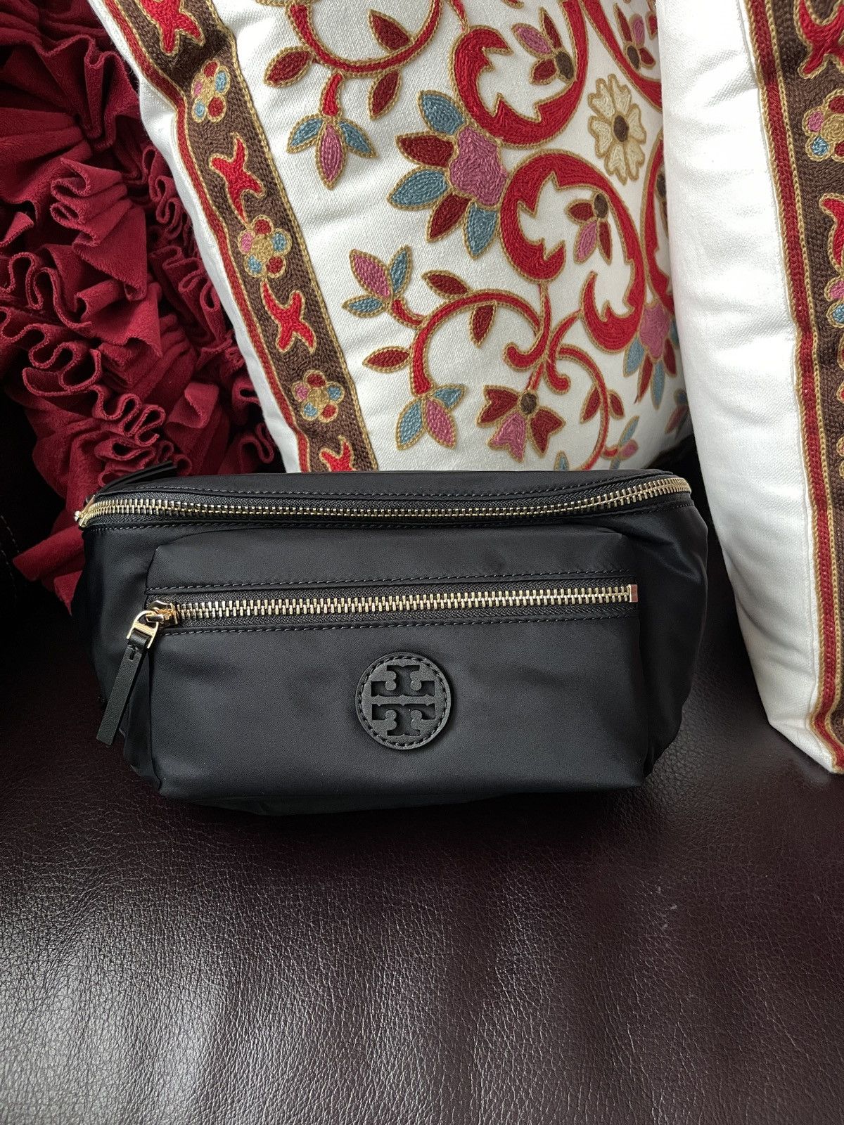 Tory Burch Latest New Tory Burch Black Nylon Belt Bag Sling Fanny Pack Size ONE SIZE - 1 Thumbnail
