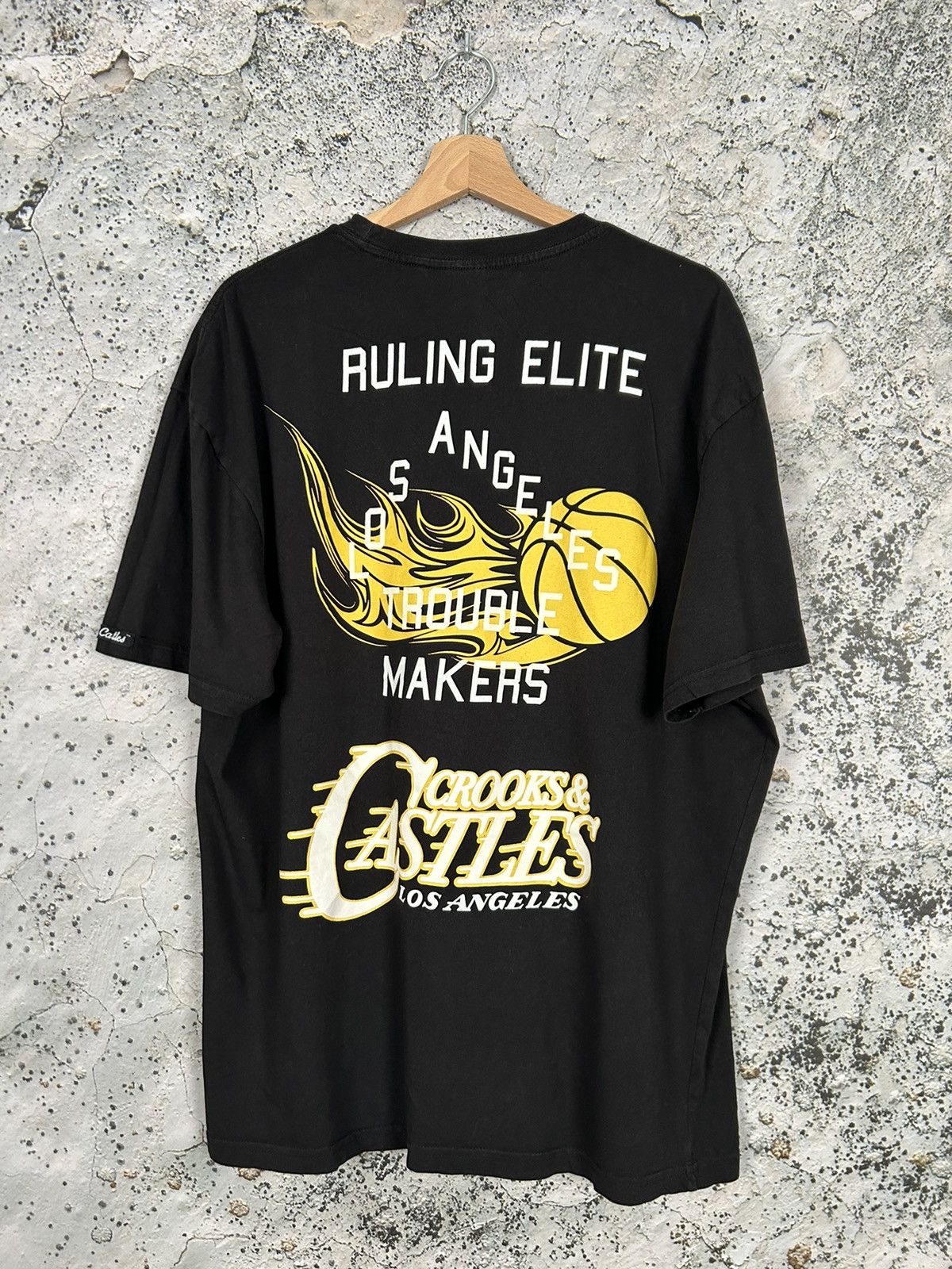 Crooks & Castles Vintage Crooks and Castle Los Angeles Lakers NBA Hype Rare Size US XL / EU 56 / 4 - 4 Thumbnail