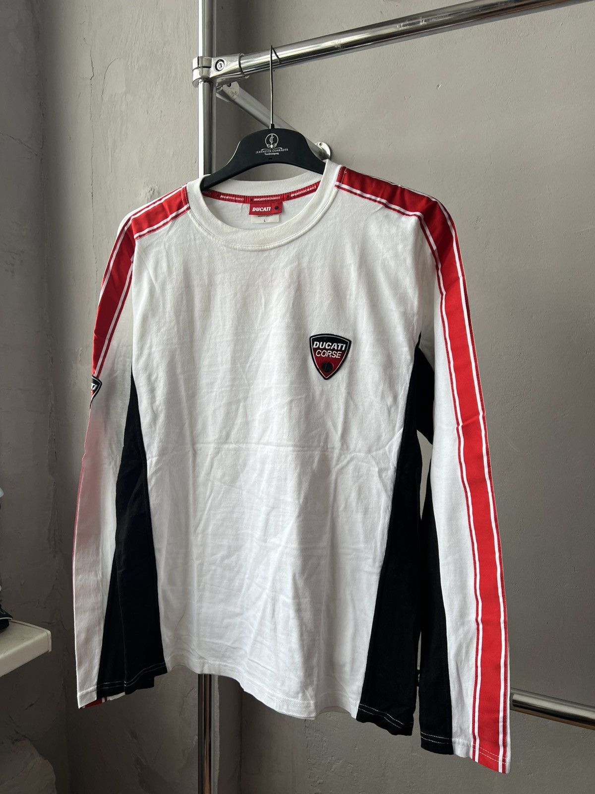 Ducati 00’S DUCATI CORSE ITALY RACING SCUDERRIA VINTAGE LONG SLEEVE Size US L / EU 52-54 / 3 - 2 Thumbnail