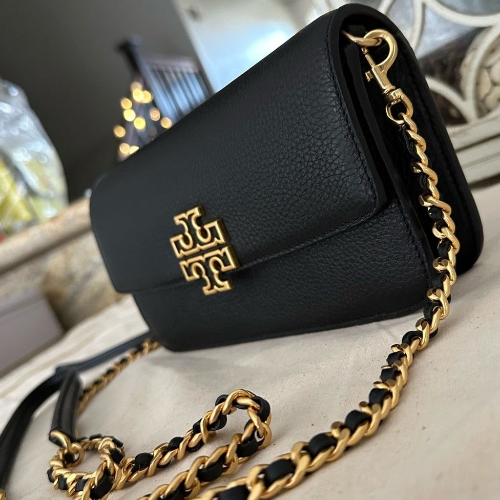 Tory Burch 🖤 Britten Chain Wallet W. Wristlet black