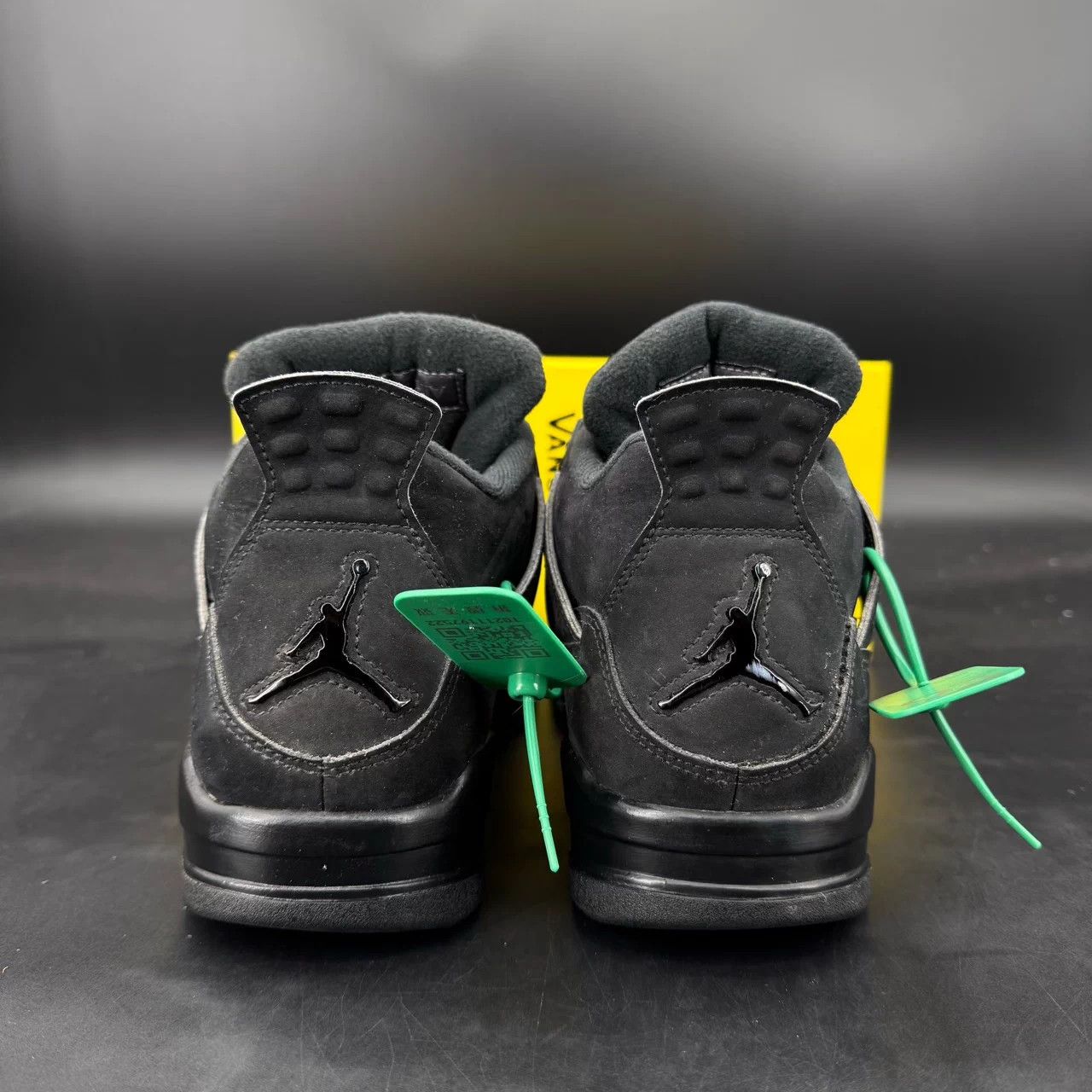 Nike Air Jordan 4 "Black Cat" 2020 - Size 9.5 (42.5) Size US 9.5 / EU 42-43 - 5 Thumbnail