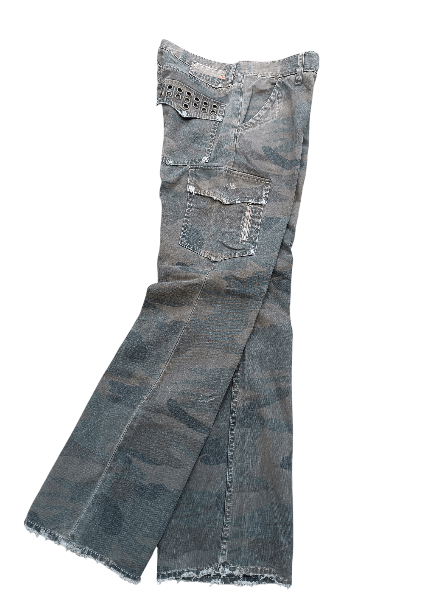 Japanese Brand FLARED💥Genoese Okayama Distressed Multi Pocket Camo Pant Size US 31 - 17 Thumbnail