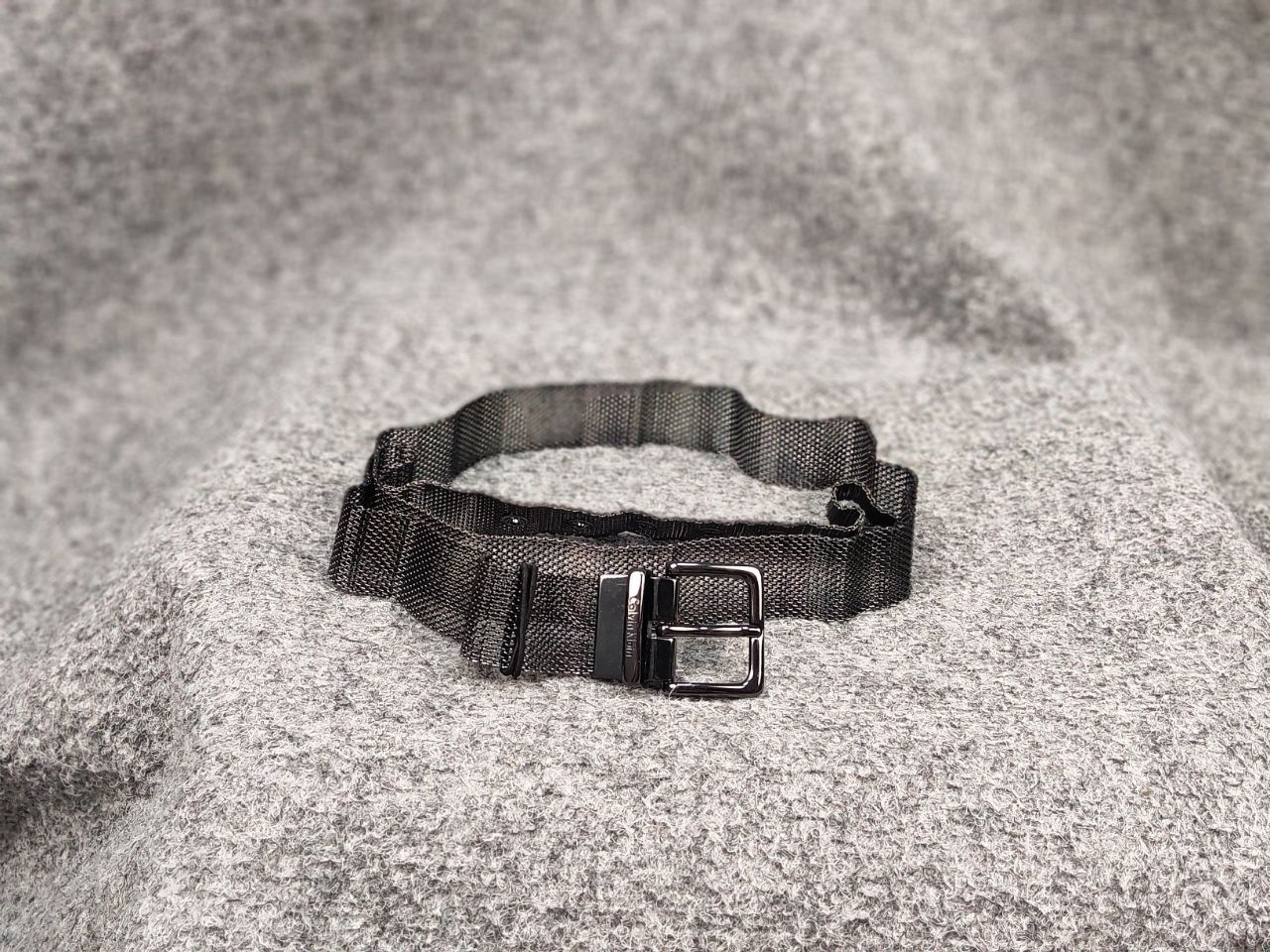 Japanese Brand Vintage Calvin Klein Metal belt in a tiny bundle Japan Style Size ONE SIZE - 2 Thumbnail