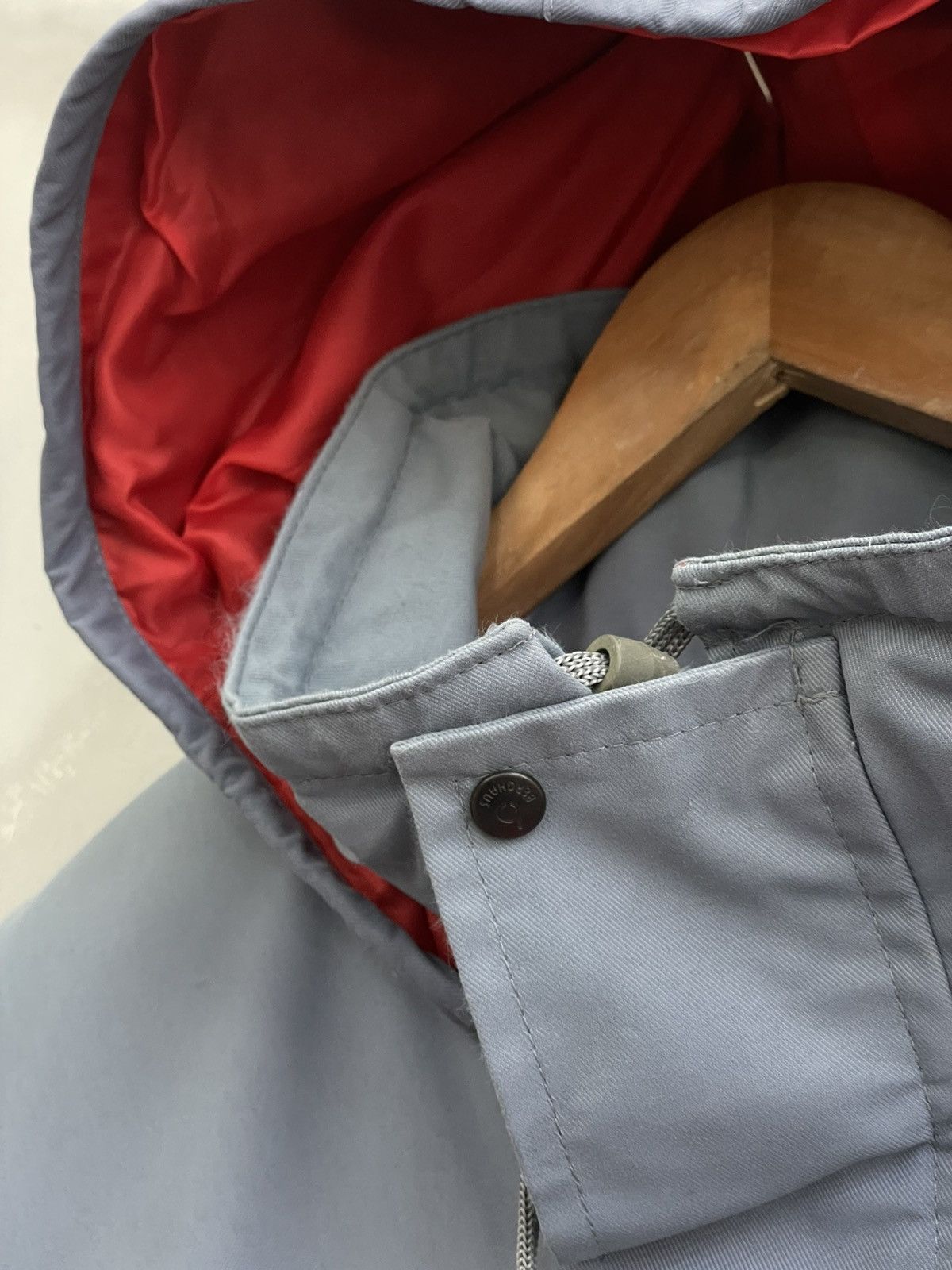 Berghaus Retro 90s Gore Tex Berghaus rain hood jacket rare hype Size US L / EU 52-54 / 3 - 4 Thumbnail
