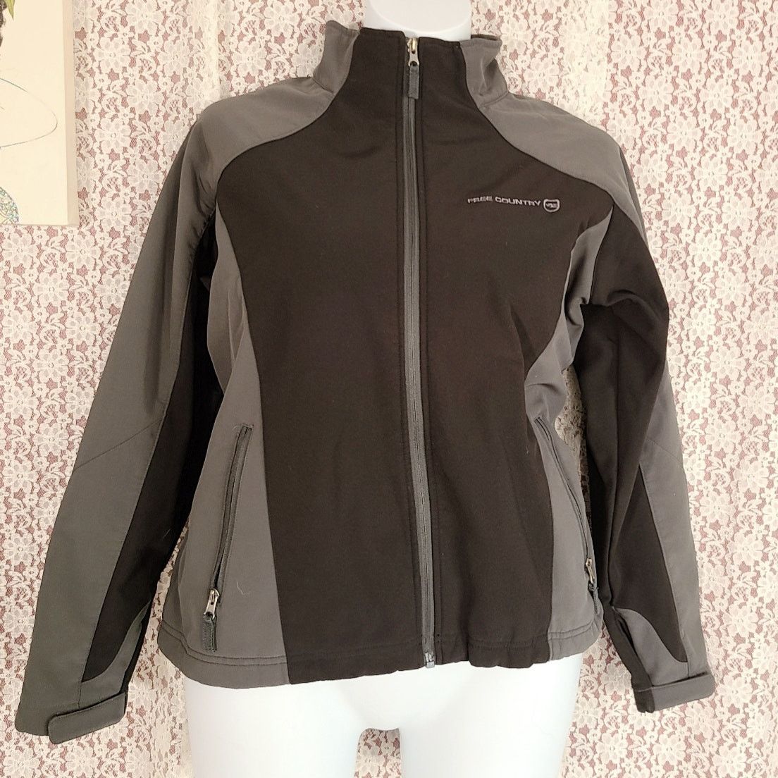 Free Country Free Country black gray full zip colorblock jacket size xl Size US XL / EU 56 / 4 - 1 Thumbnail