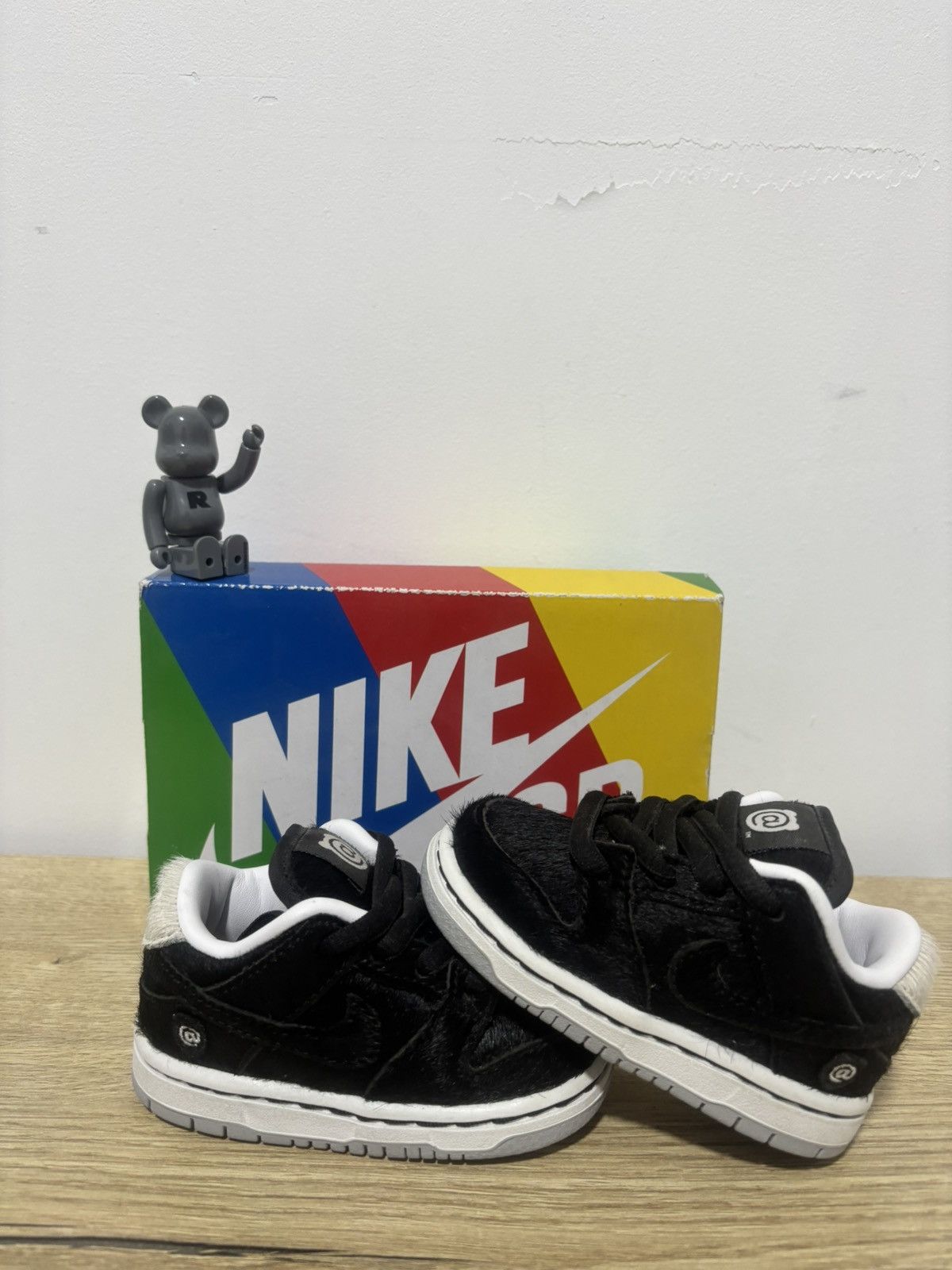 Nike SB Dunk sb medicom toy baby size 4c Size US 5 / EU 37 - 1 Thumbnail