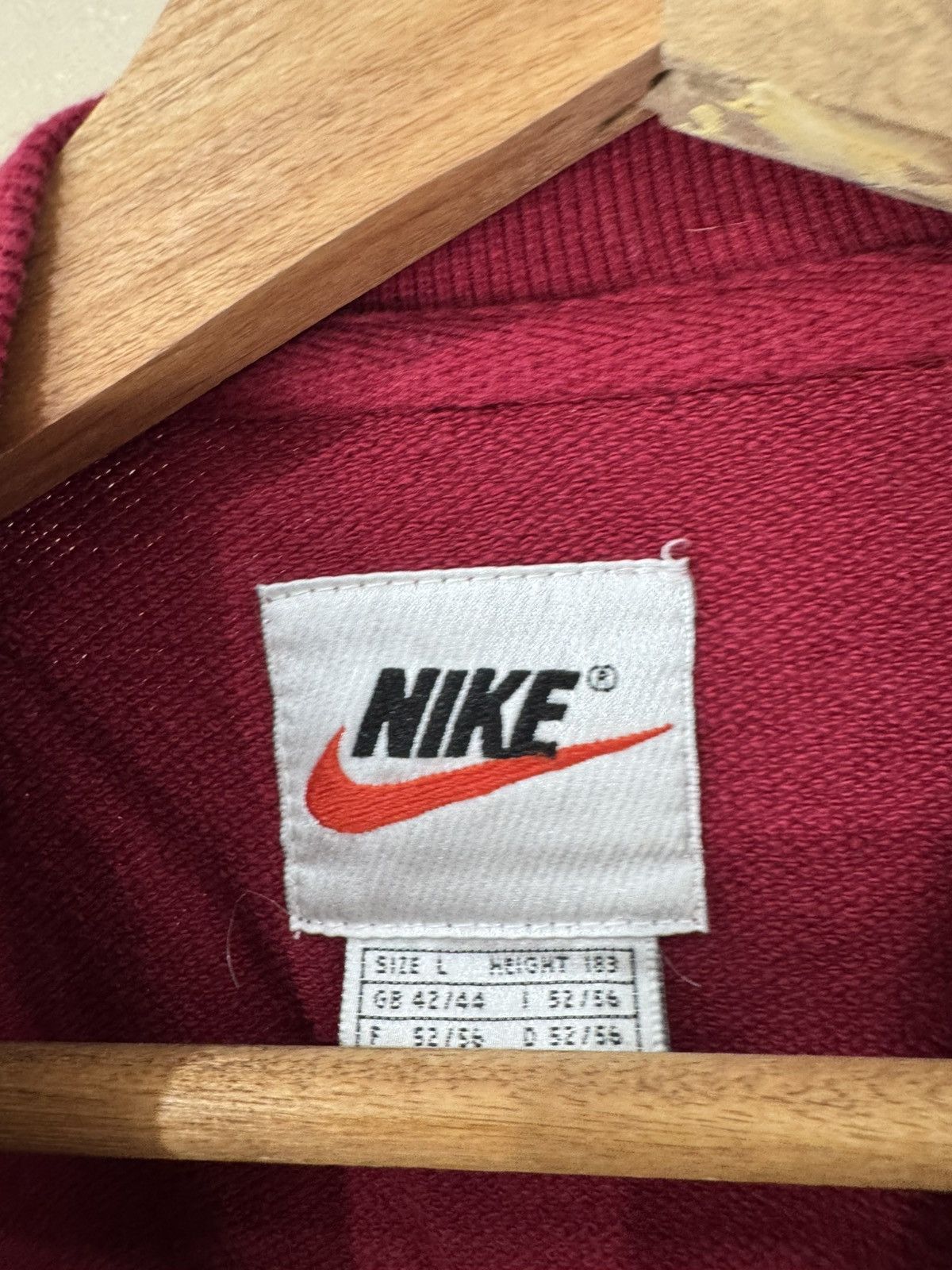 Nike Vintage 1997 Nike center swoosh Berlin run marathon crewneck Size US L / EU 52-54 / 3 - 3 Thumbnail