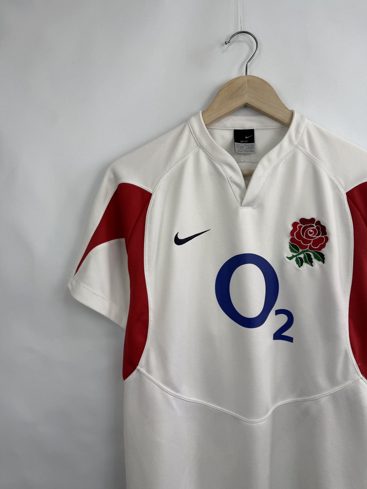 Nike 🏴󠁧󠁢󠁥󠁮󠁧󠁿 Vintage Y2K Nike Rugby England O2 T-Shirt Rare Retro Size US M / EU 48-50 / 2 - 2 Thumbnail