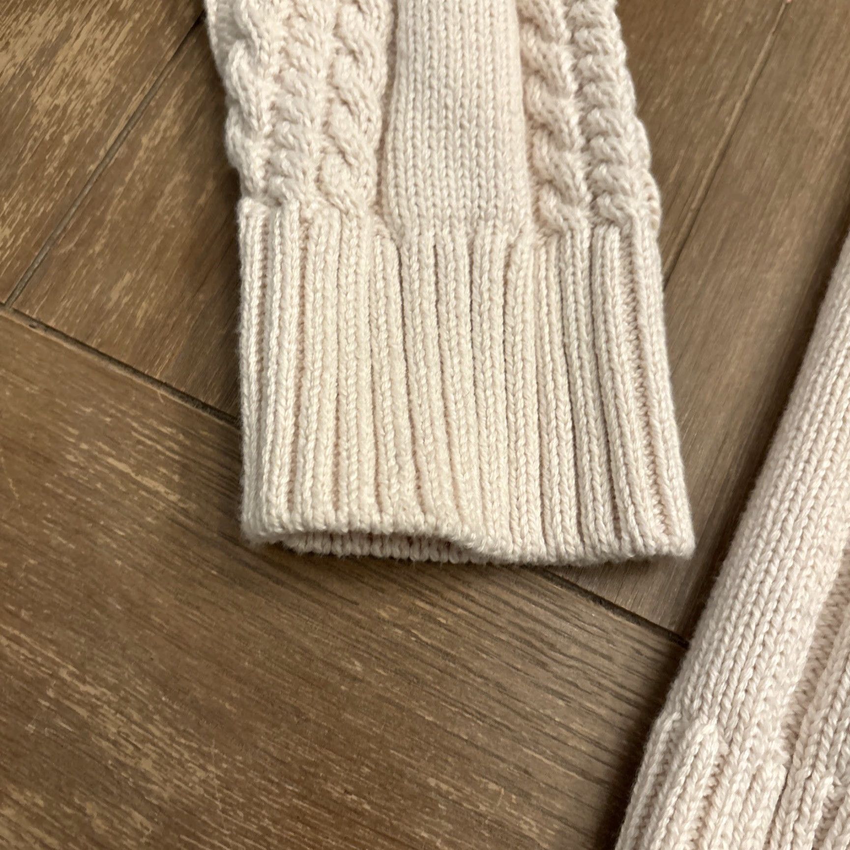 J.Crew J.CREW Heritage Cotton Cardigan Sweater Men L White Cauliflower White EUC Brand Mens Regular Knit Crew Neck Long Sleeve Vintage: No Size US L / EU 52-54 / 3 - 5 Thumbnail