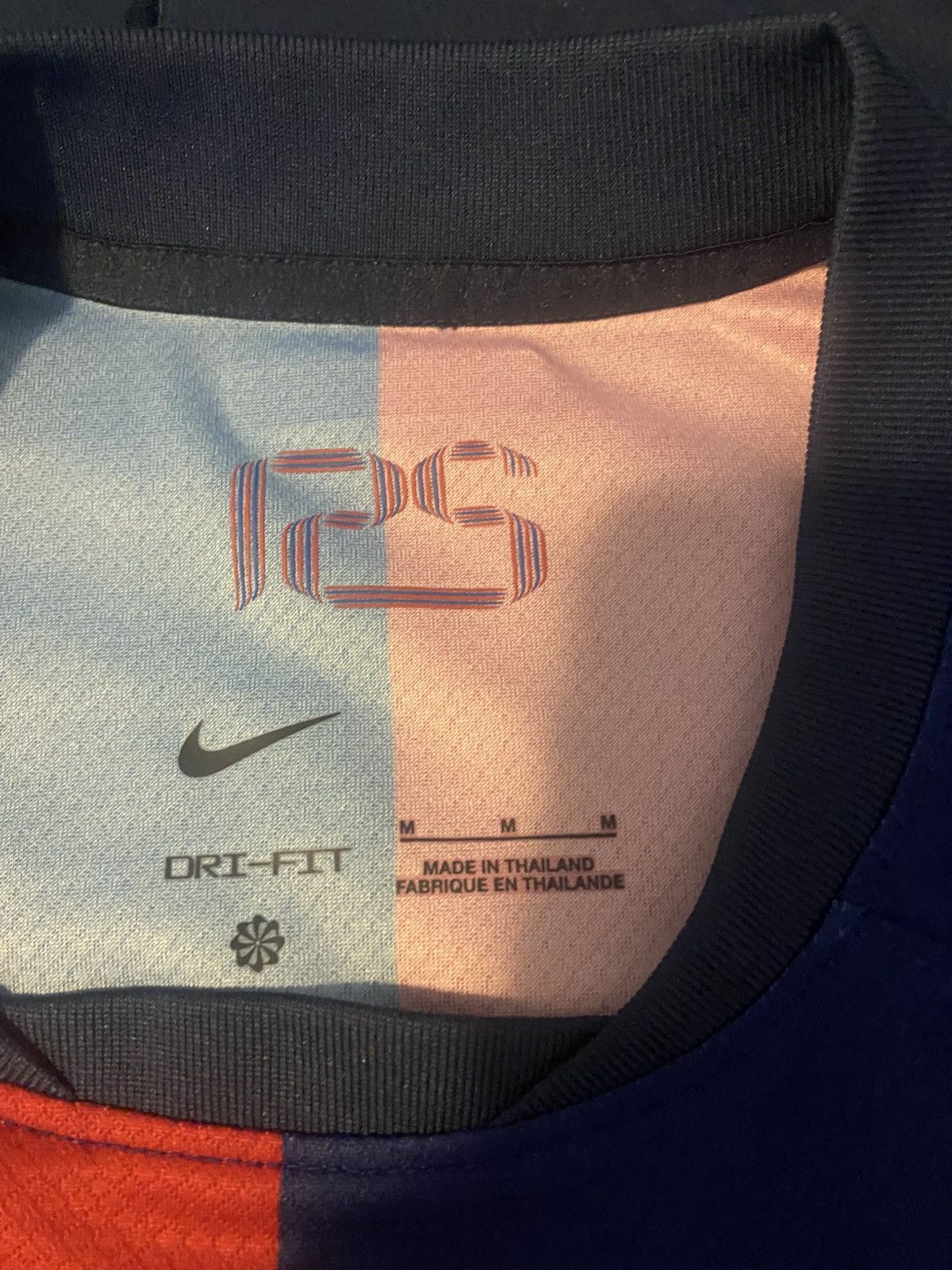 Nike Nike Barcelona 2024/2025 Home Kit Fan Version Size US M / EU 48-50 / 2 - 4 Thumbnail
