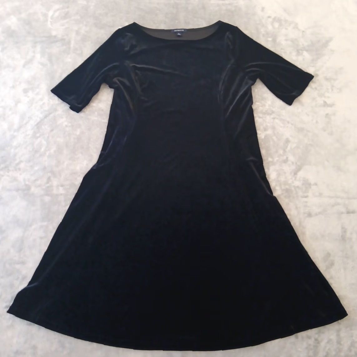 Lands' End Lands' End Black Velvet A-Line Dress Midi Short Sleeve Round Neck Pullover Regular L Women Size L / US 10 / IT 46 - 2 Thumbnail