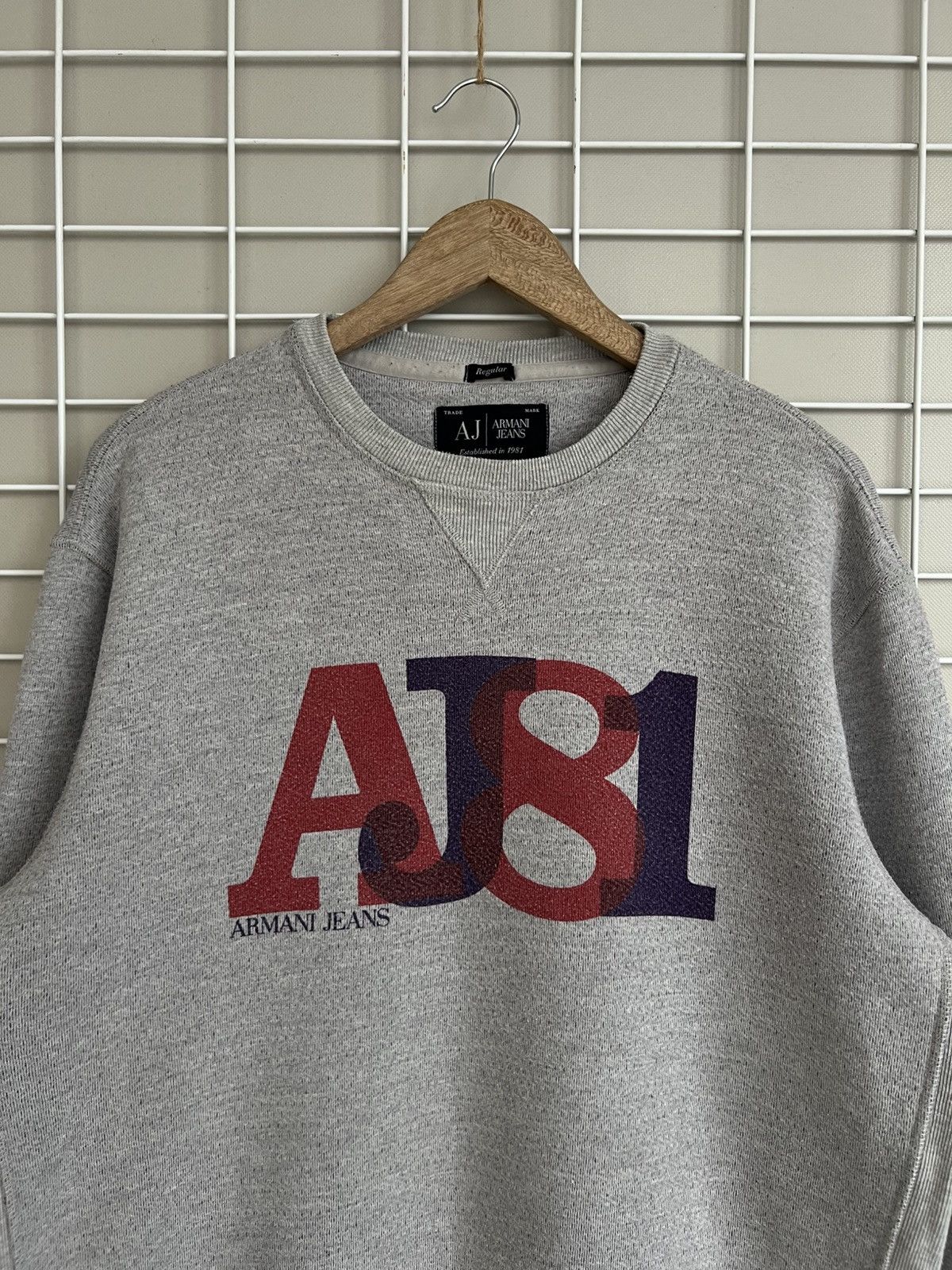 Armani Armani Jeans AJ81 Big Logo Sweatshirt Mens Size L/XL Vintage Size US XL / EU 56 / 4 - 2 Thumbnail