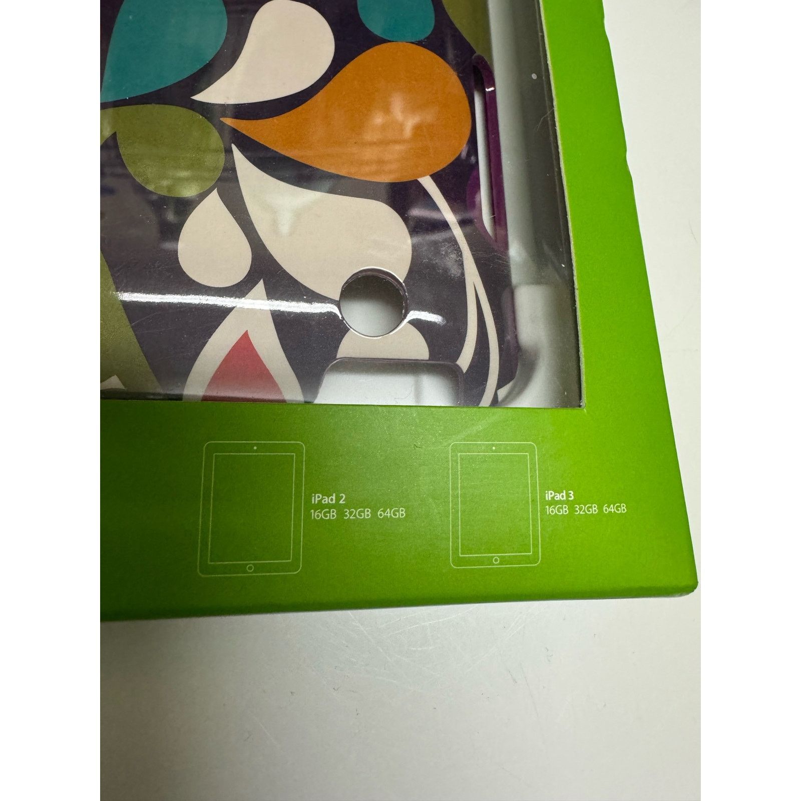 Vera Bradley Vera Bradley Snap On iPad Case Fits 2 3 4 NEW Plum Crazy Size ONE SIZE - 5 Thumbnail