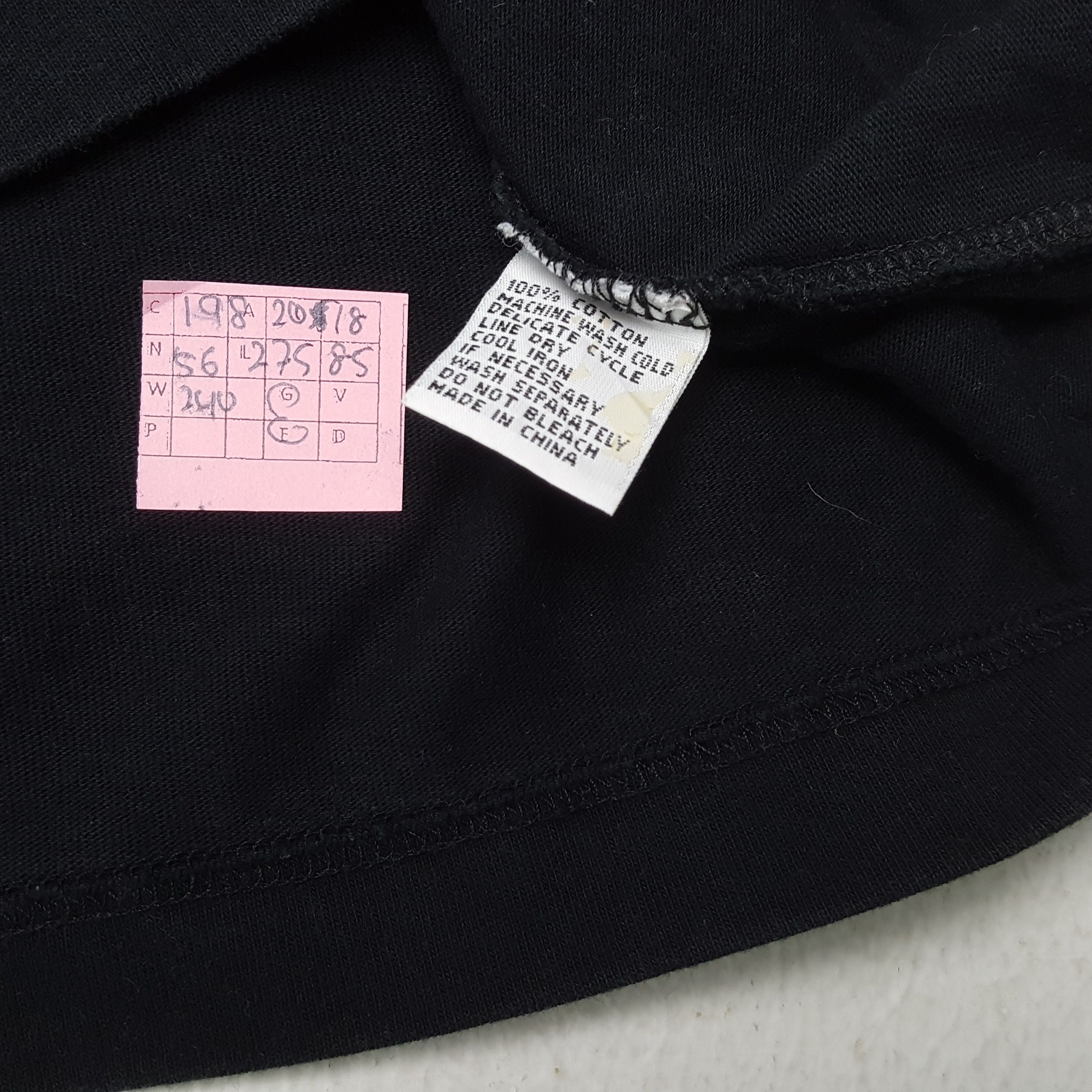 Vintage × Yves Saint Laurent YVES SAINT LAURENT Fashion Style Spellout Design Tshirt Size US M / EU 48-50 / 2 - 4 Thumbnail
