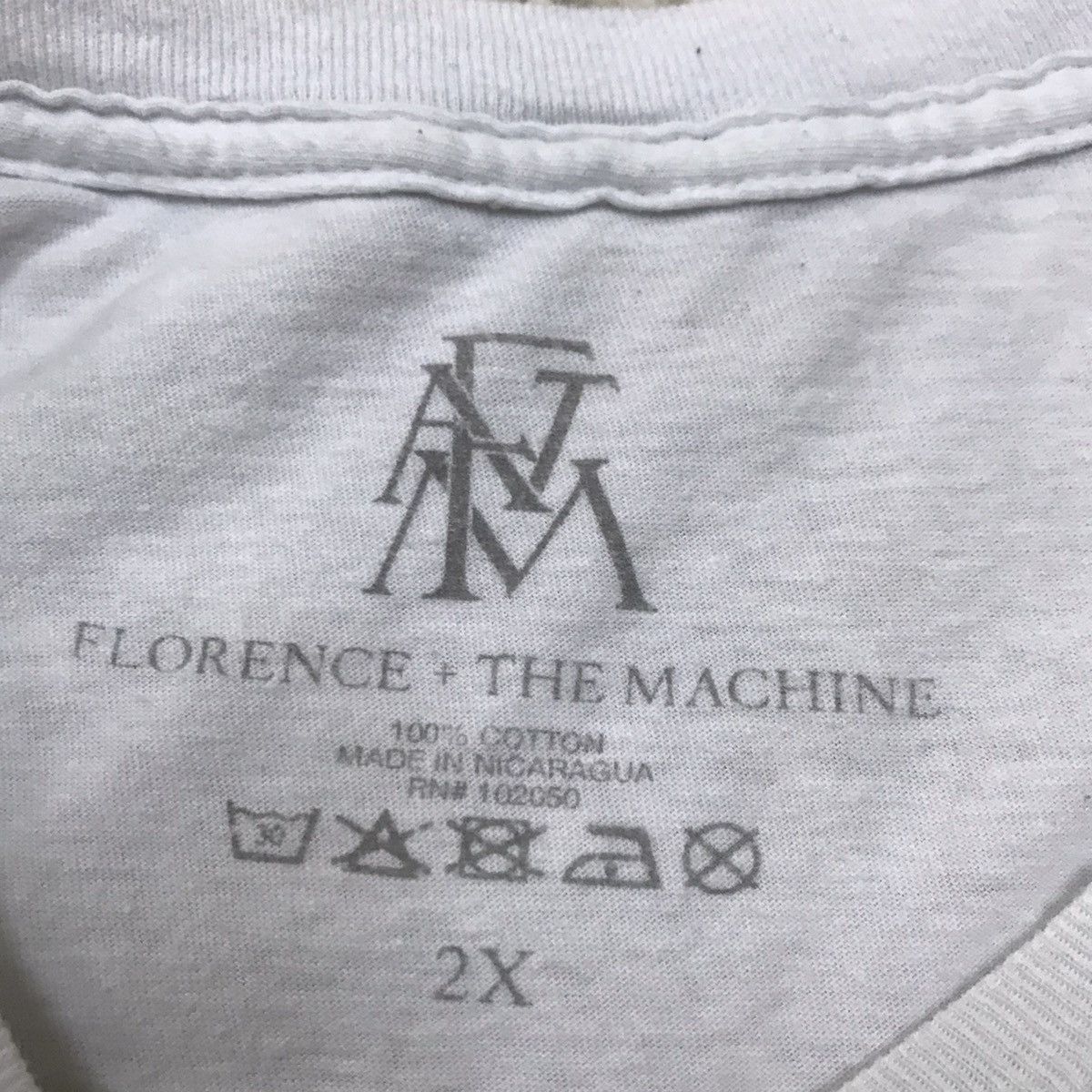 Band Tees FLORENCE & THE MACHINE ENGLISH ROCK BAND VOCALIST TSHIRT Size US XXL / EU 58 / 5 - 12 Thumbnail