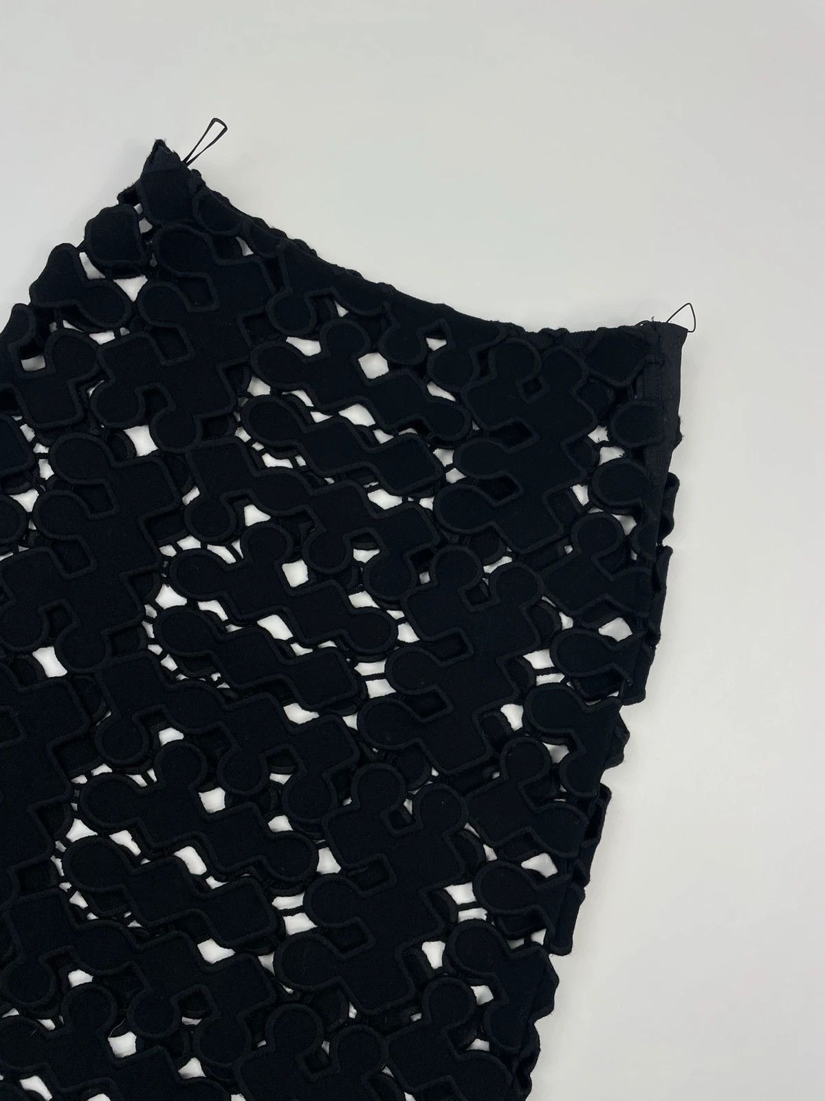 Miu Miu Miu Miu SS2008 Black Laser Cut Holes Wool Skirt Size 38" / US 16 / IT 52 - 6 Thumbnail