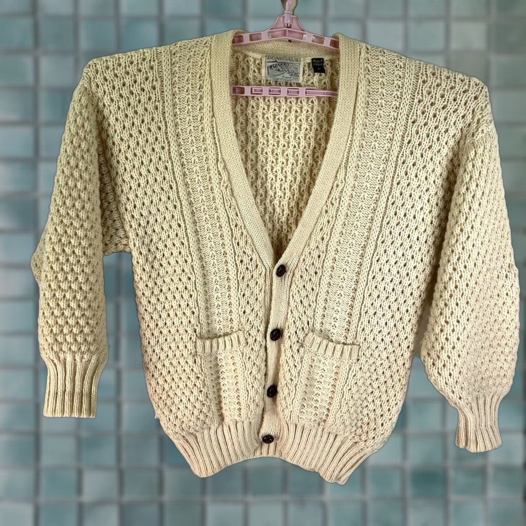 Vintage VINTAGE Donegal II 100% Wool Cable Knit Cardigan Sweater Women's Size L Beige Ireland Size L / US 10 / IT 46 - 1 Thumbnail