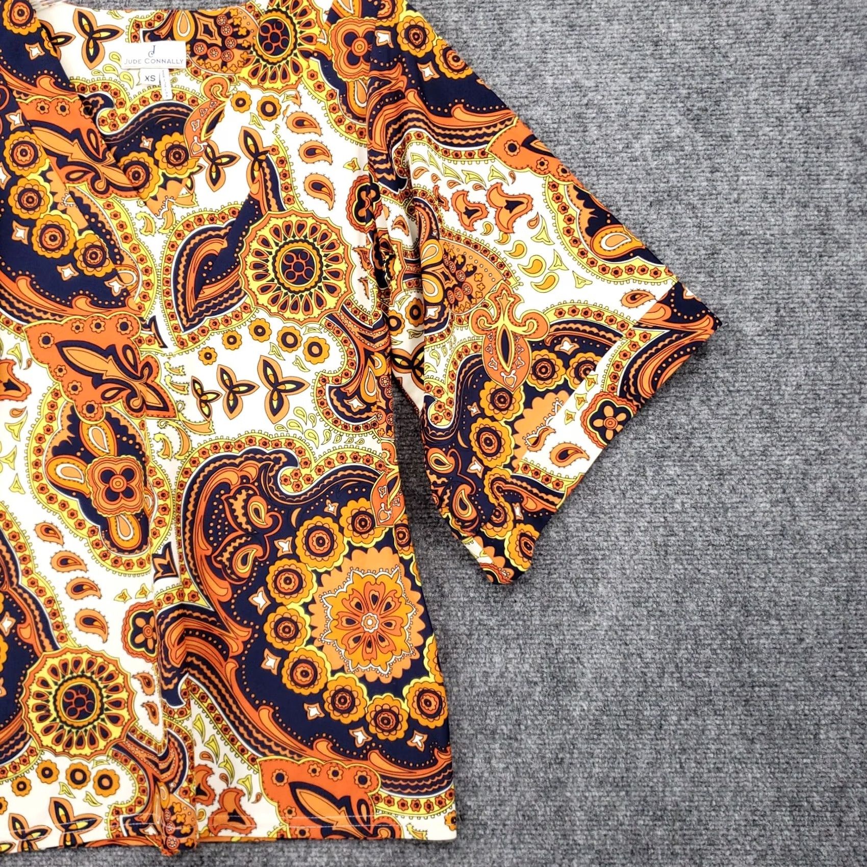 Vintage Jude Connally Womens XS Orange Paisley V-Neck Short Sleeve Top Casual Size XS / US 0-2 / IT 36-38 - 7 Thumbnail