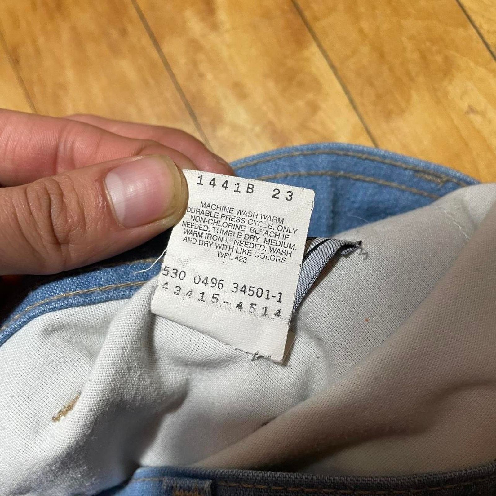 Levi's Vintage Levi’s Action Jeans Mens 36x32 Blue Denim Retro Size US 36 / EU 52 - 7 Thumbnail