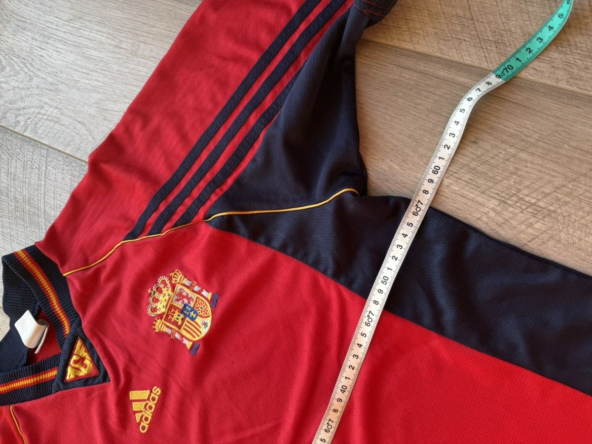 Band Tees 1998-99 Spain Adidas Vintage Home Soccer T Shirt Jersey Size US XL / EU 56 / 4 - 11 Thumbnail