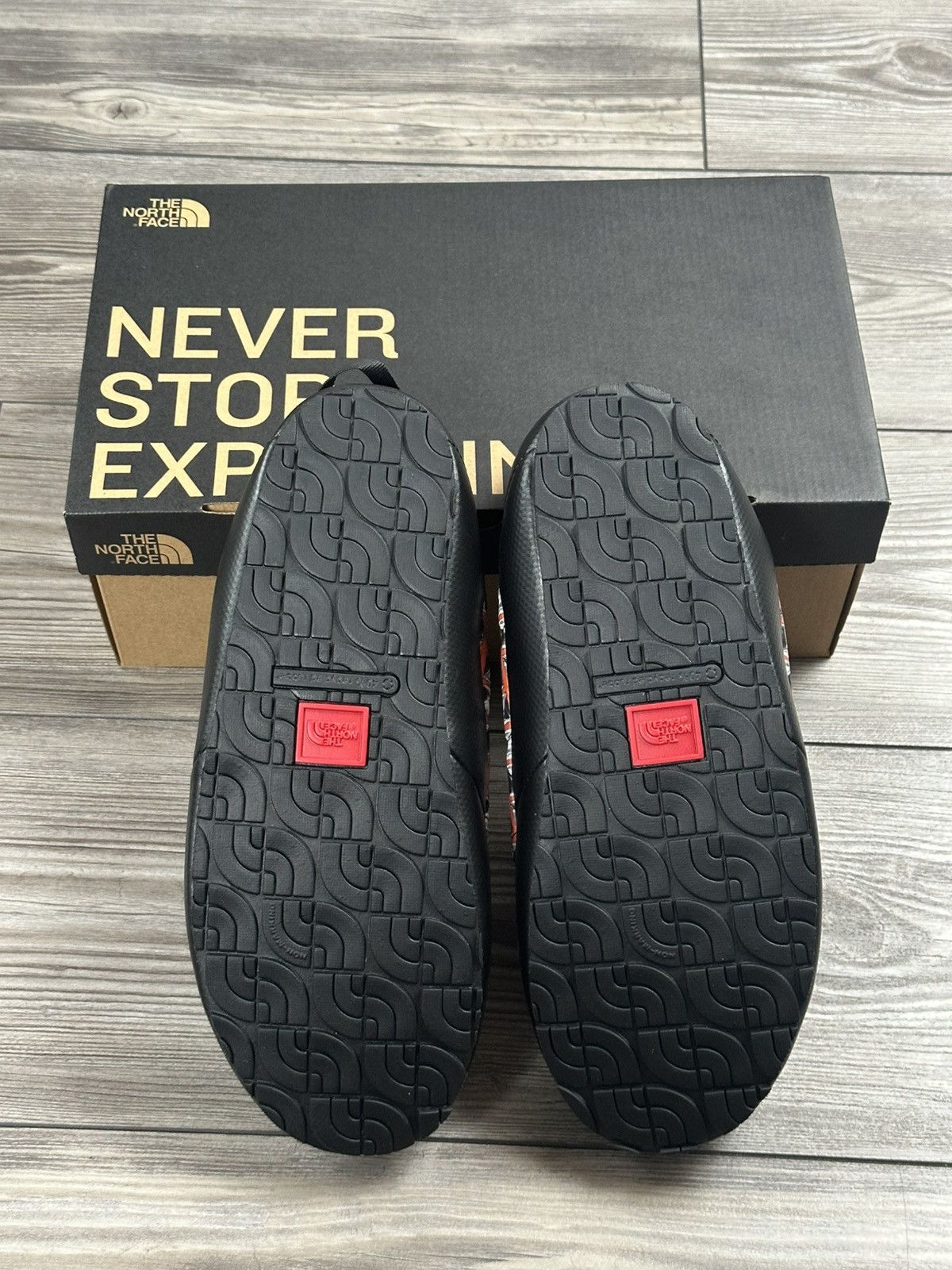 Supreme × The North Face Supreme x The North Face Studded Traction Mule Size US 11 / EU 44 - 3 Thumbnail