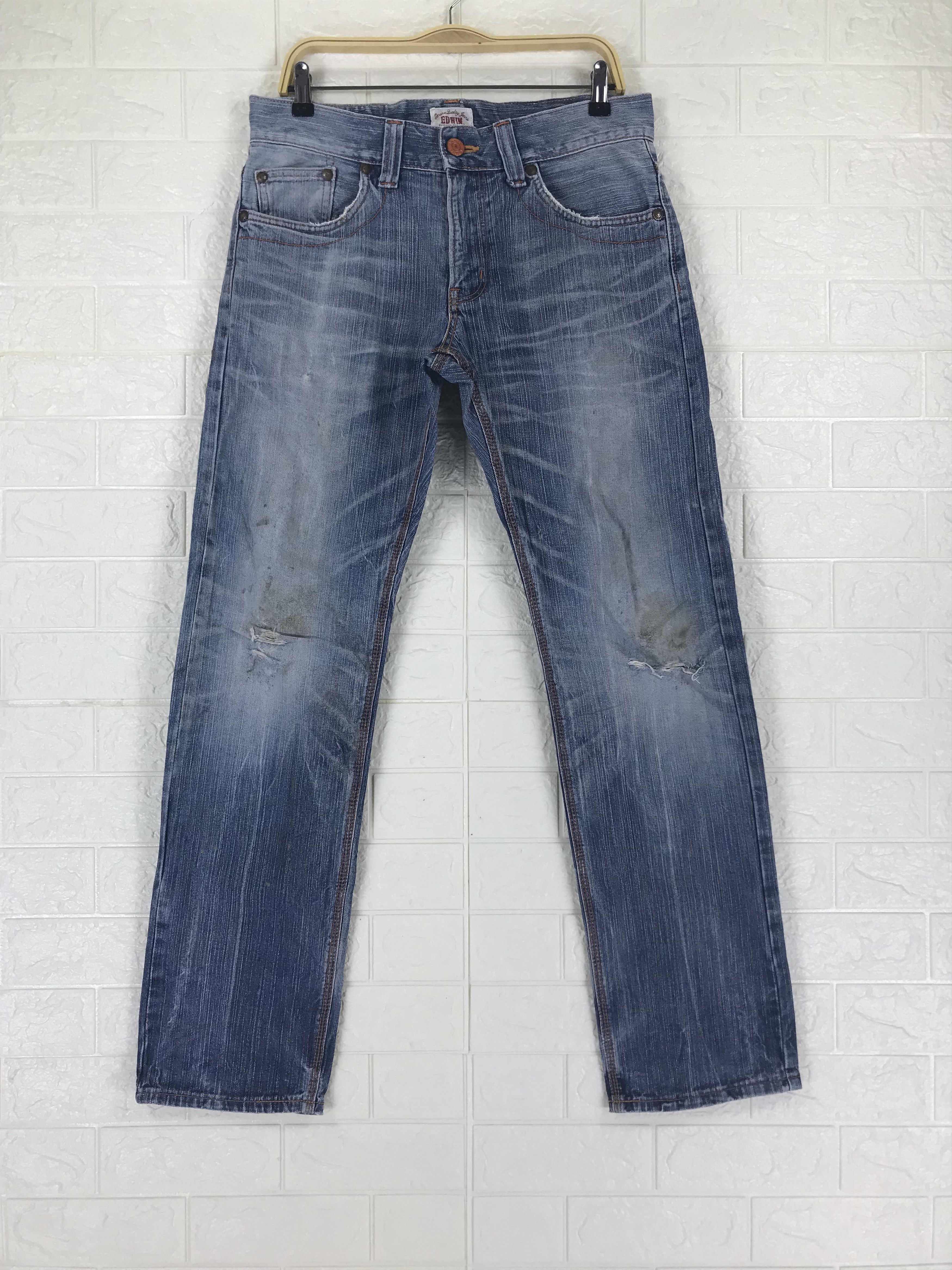 Edwin Vintage Edwin 403 XVS Faded Blue Jeans Distressed Denim Size US 32 / EU 48 - 1 Thumbnail