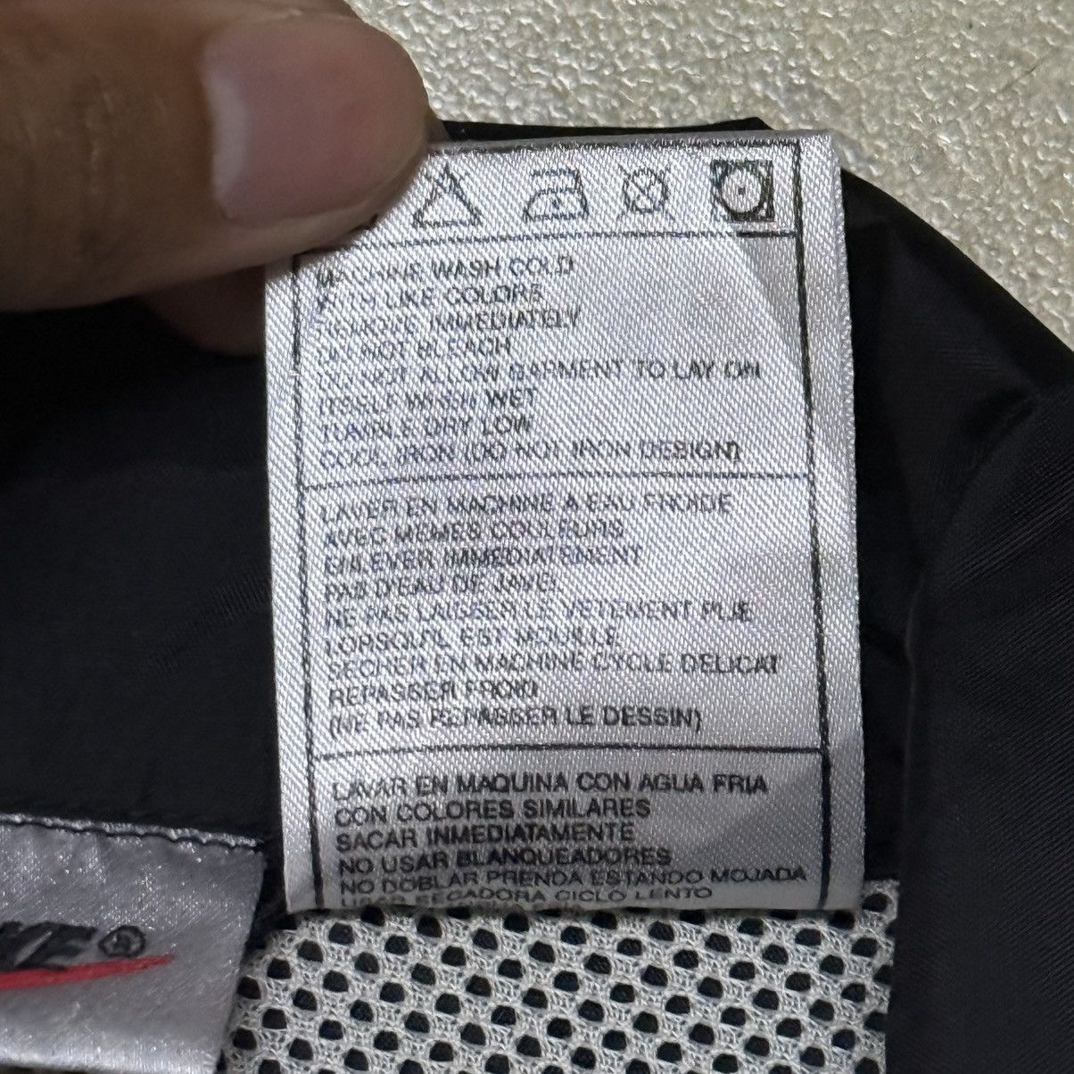 Nike Vintage Nike Coach Jacket Big Logo Size US L / EU 52-54 / 3 - 12 Thumbnail