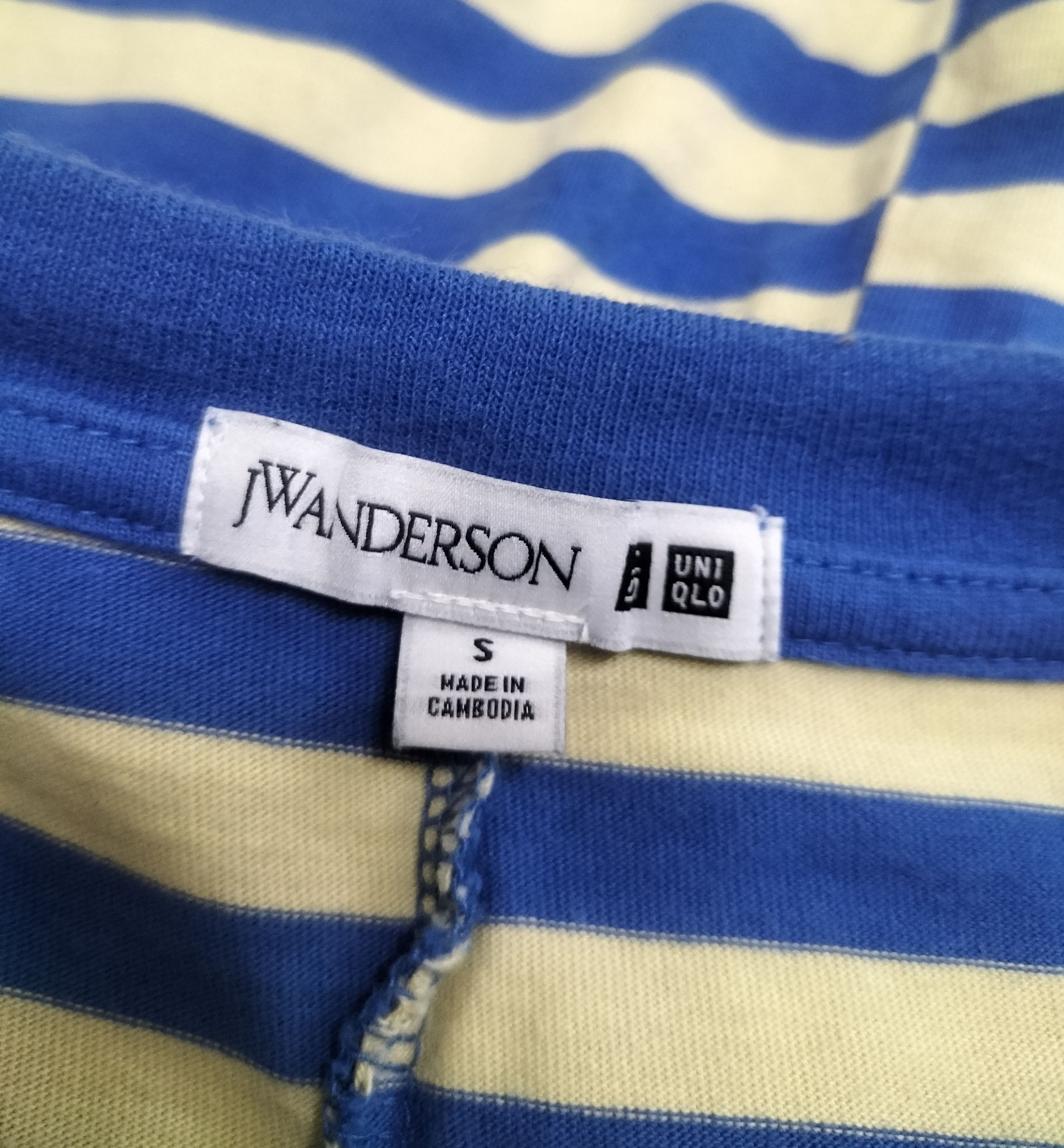 JW Anderson × Uniqlo JW Anderson × Uniqlo stripes shirt Size US M / EU 48-50 / 2 - 5 Thumbnail