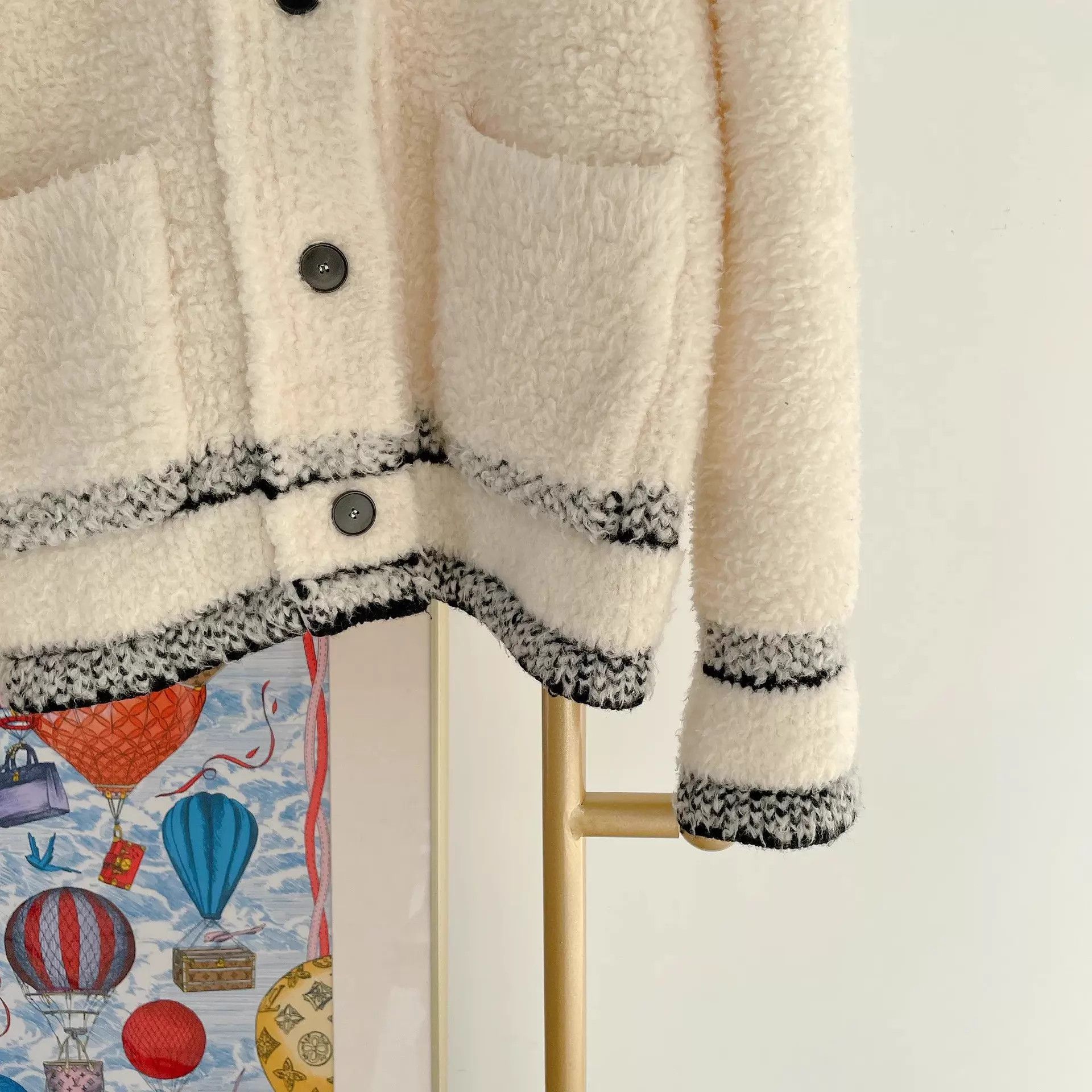 Dior Christian Dior white teddy jacket size S Size S / US 4 / IT 40 - 4 Thumbnail