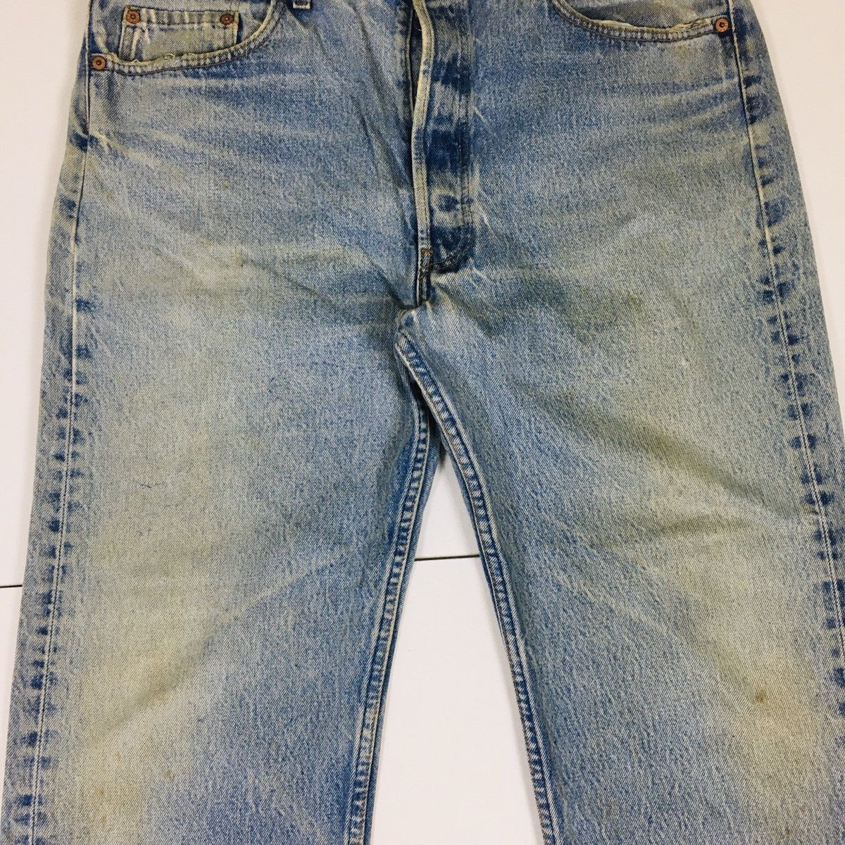 Levi's Vintage Clothing Vintage Levi’s 501xx Distress Denim Size US 40 / EU 56 - 3 Thumbnail
