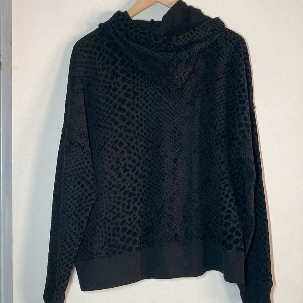 Rails Rails Nico Black Flocked Cobra Hoodie Womens Size L Pullover Size L / US 10 / IT 46 - 7 Thumbnail