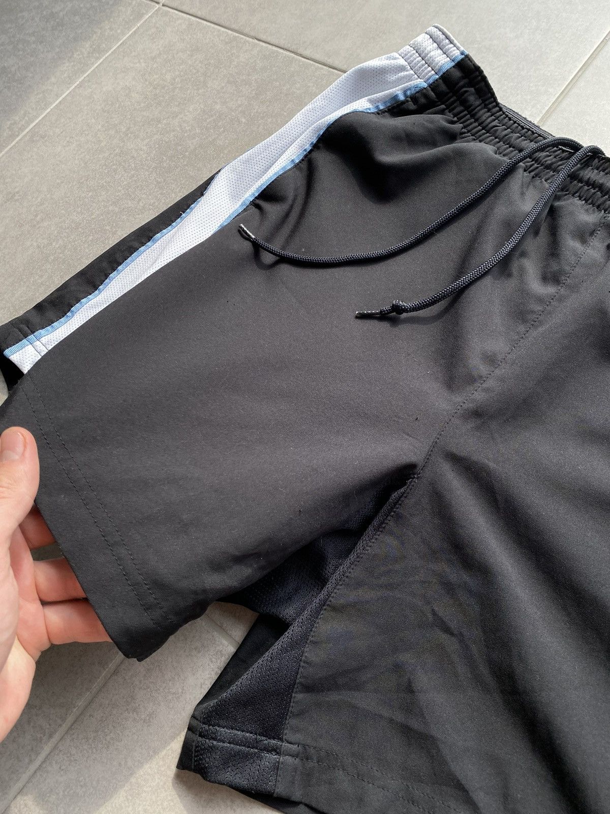Nike × Vintage Vintage Nike Shorts Size US 31 - 4 Thumbnail