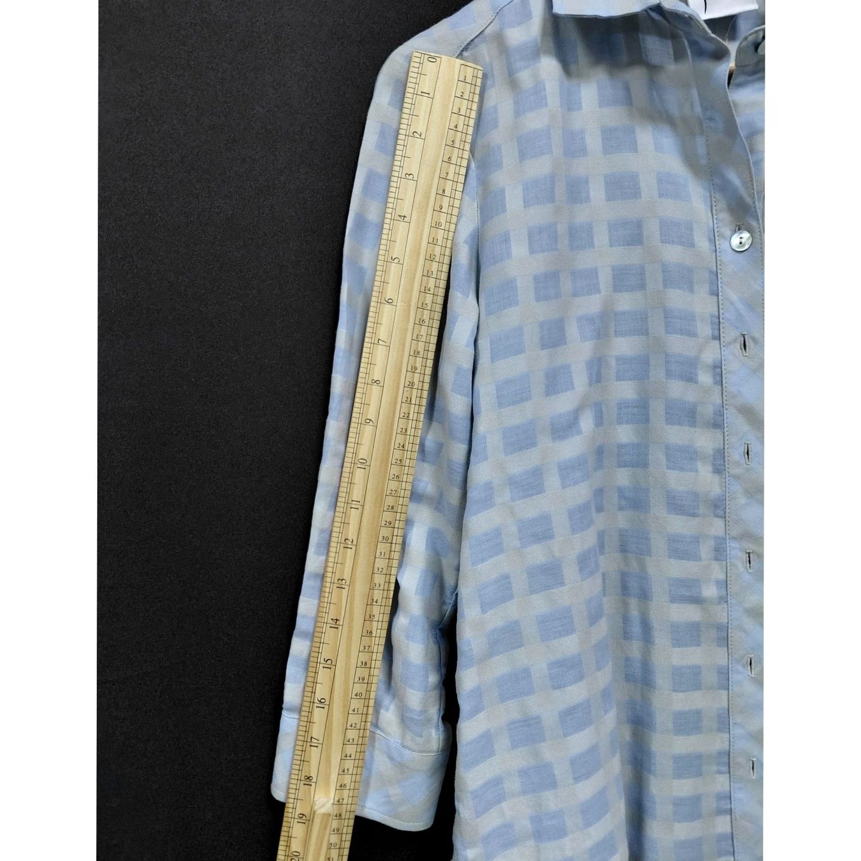 Vintage VINTAGE? No. Finley Blue Checkered Button Down Cotton Shirt Women’s XS Shirt Women XS Blue Checkered Button-Down Cotton Shirt Women’s XS Size XS / US 0-2 / IT 36-38 - 5 Thumbnail