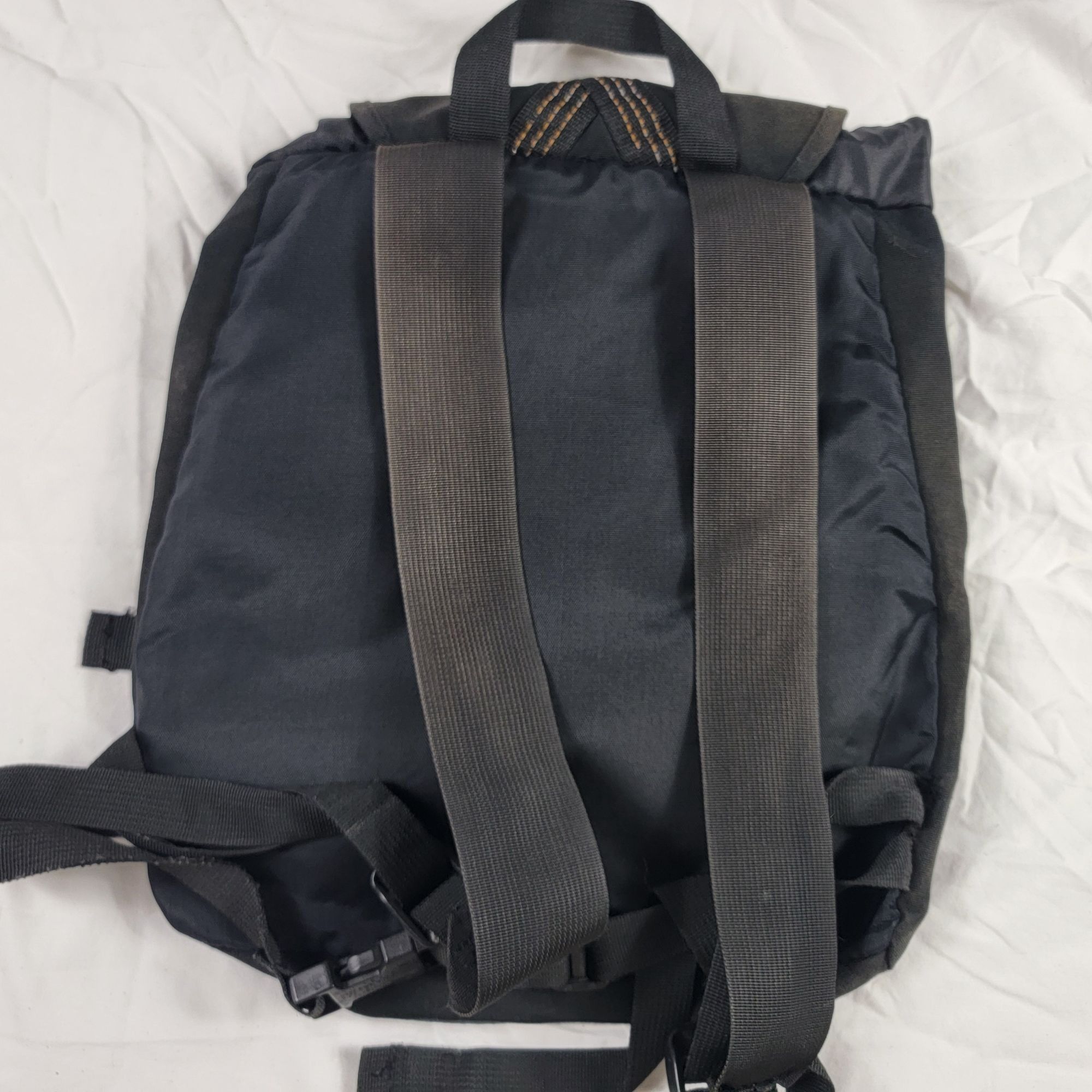 Eastpak × Vintage Vintage Eastpak Black Backpack Made In USA Casual Outdoors S Size ONE SIZE - 2 Thumbnail