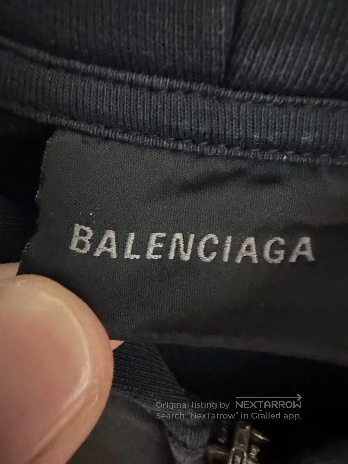 Balenciaga balenciaga black zip-up hoodie with tag. Size US S / EU 44-46 / 1 - 3 Thumbnail
