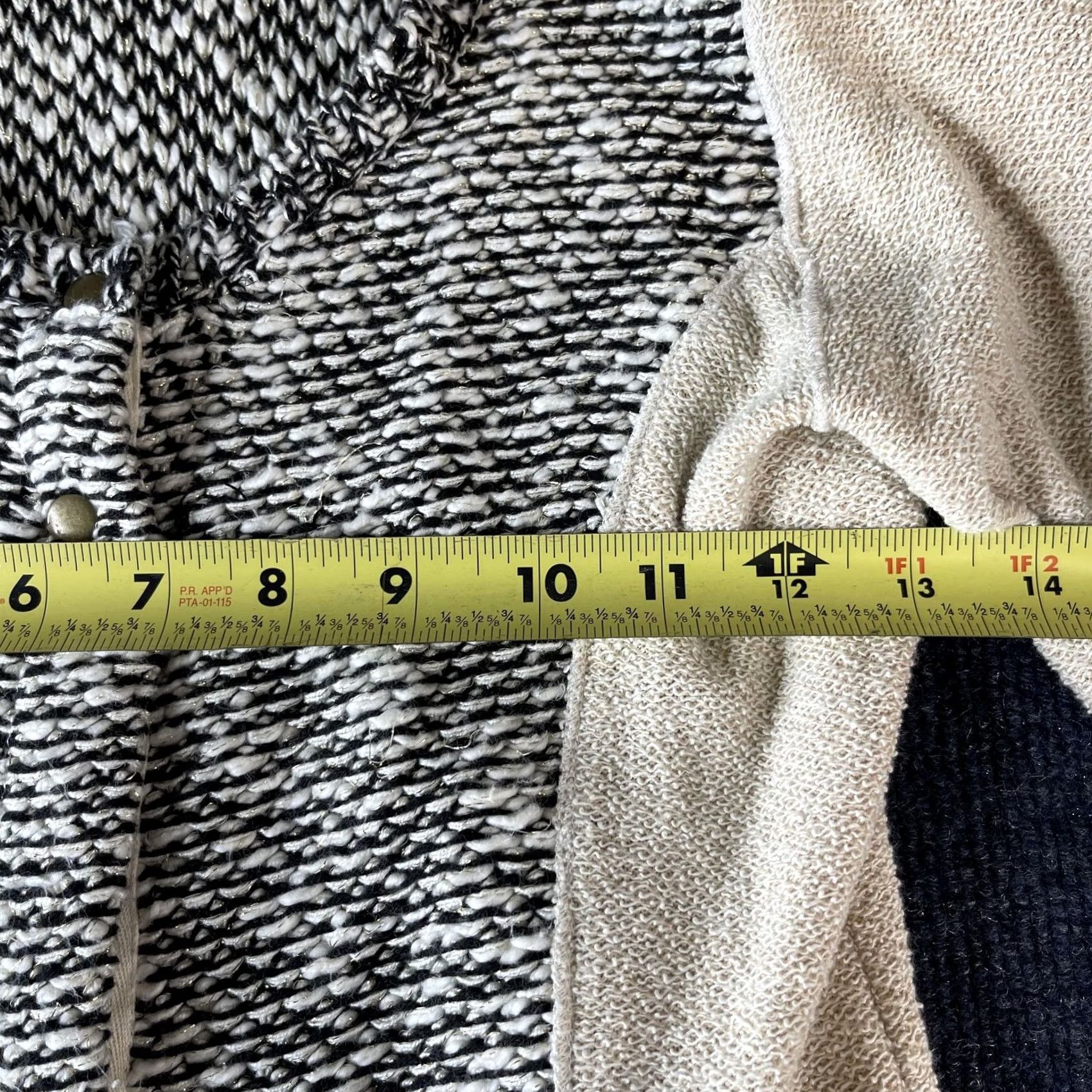 BKE BKE Boutique Sweater Cardigan Womens Small Black White Beige Knit Metallic Button Front Scoop Neck Long Sleeve Multicolor Knit Size S / US 4 / IT 40 - 3 Thumbnail
