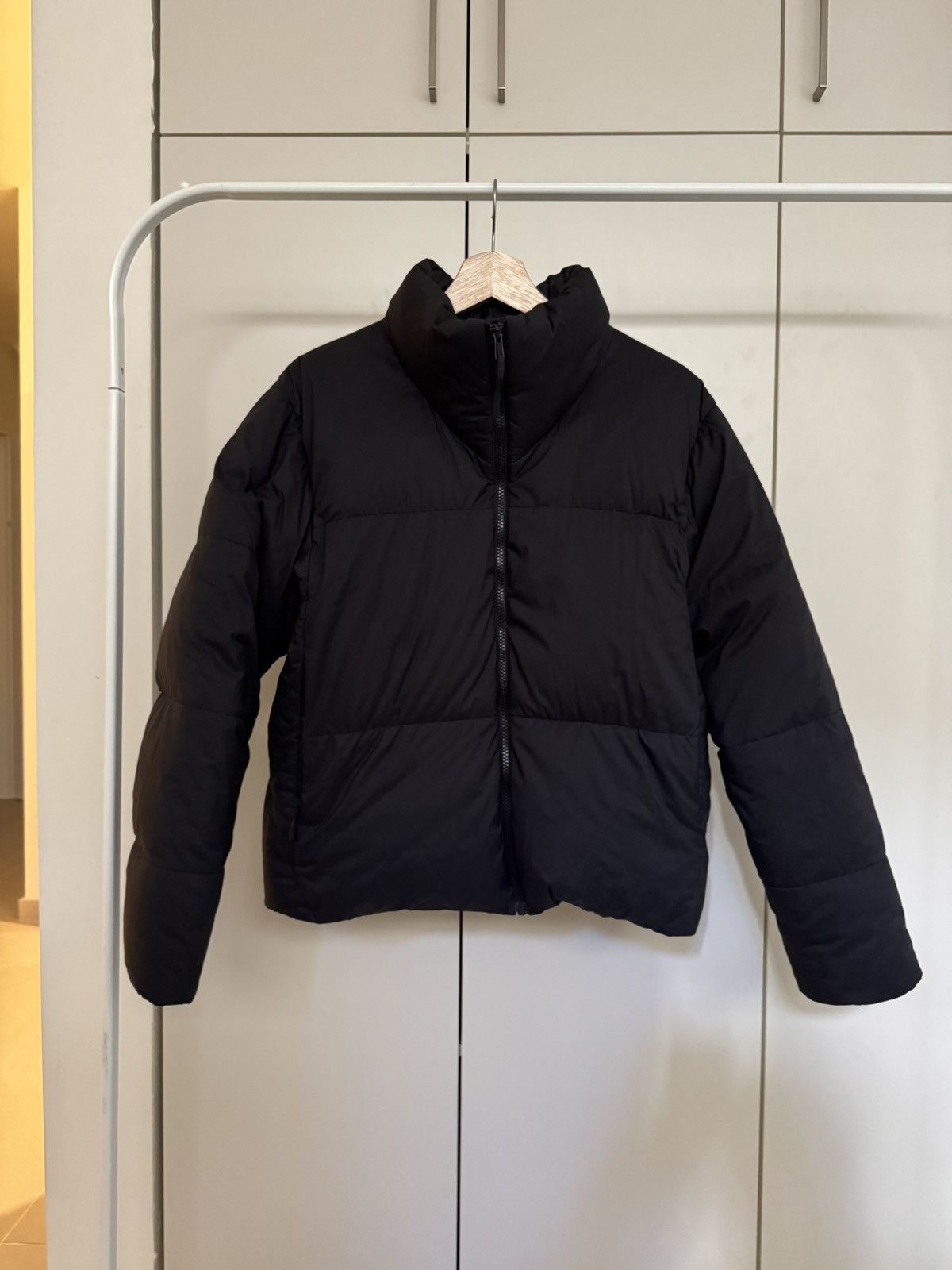 Veilance Cropped puffer Size US S / EU 44-46 / 1 - 2 Thumbnail