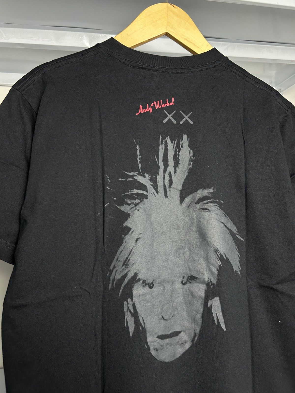 Andy Warhol × Kaws × Uniqlo UT X Kaws X Andy warhol TShirt Size US L / EU 52-54 / 3 - 5 Thumbnail