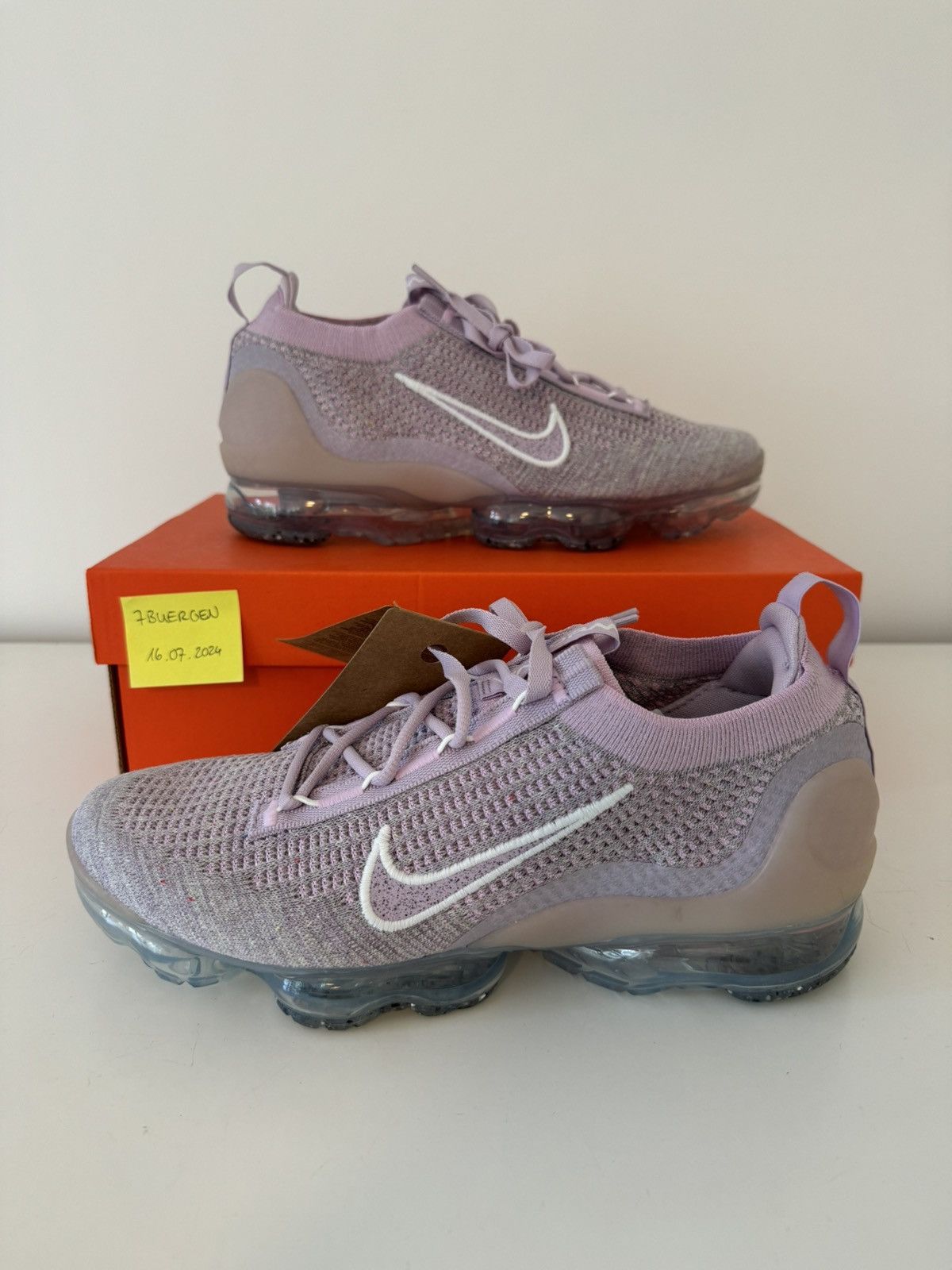 Nike ✅ NIKE WMNS AIR VAPORMAX 2021 Arctic Pink USW10 DH4088-600 Size US 10 / IT 40 - 4 Thumbnail