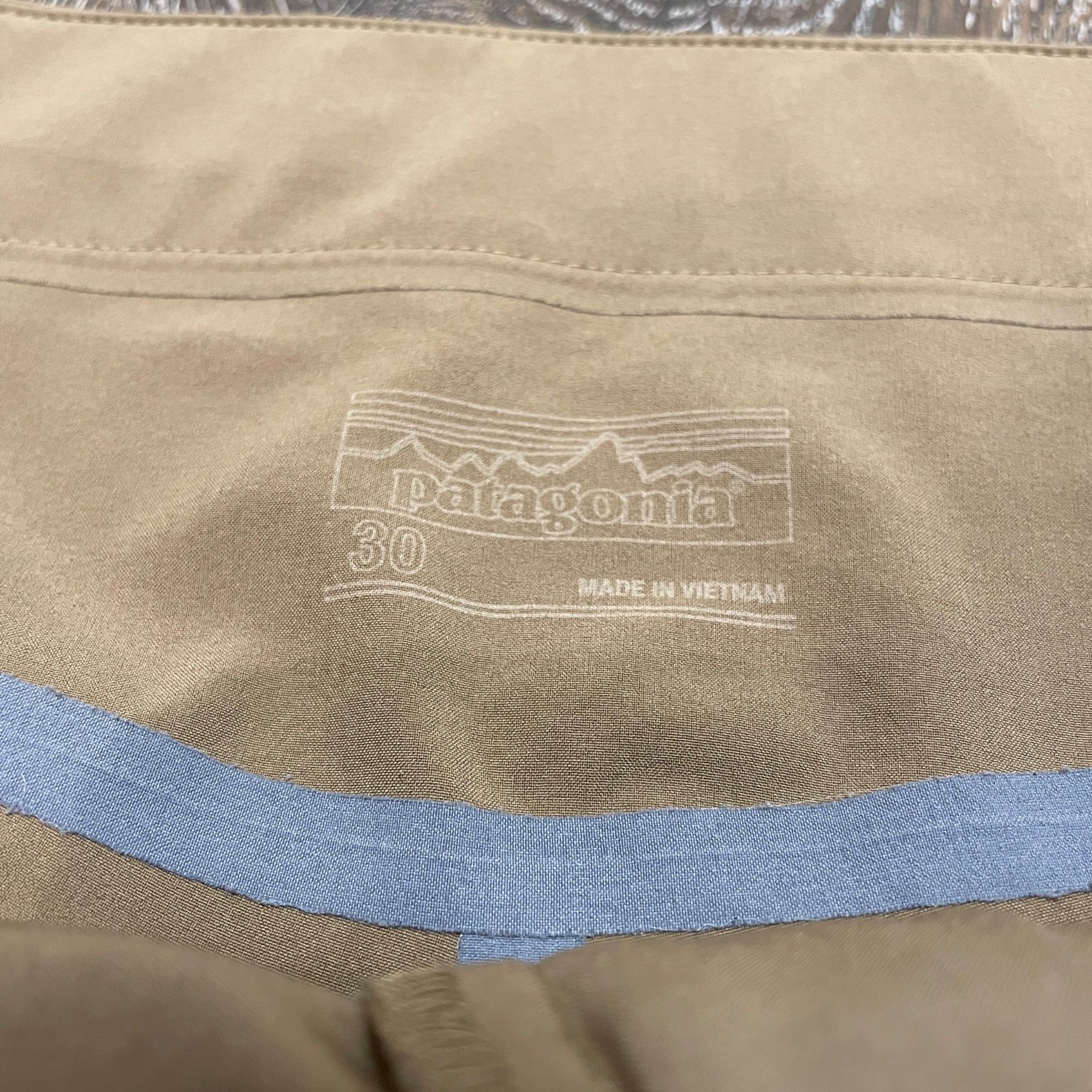 Patagonia 30” - Patagonia Worn Wear Tan Shorts Size US 30 / EU 46 - 4 Thumbnail