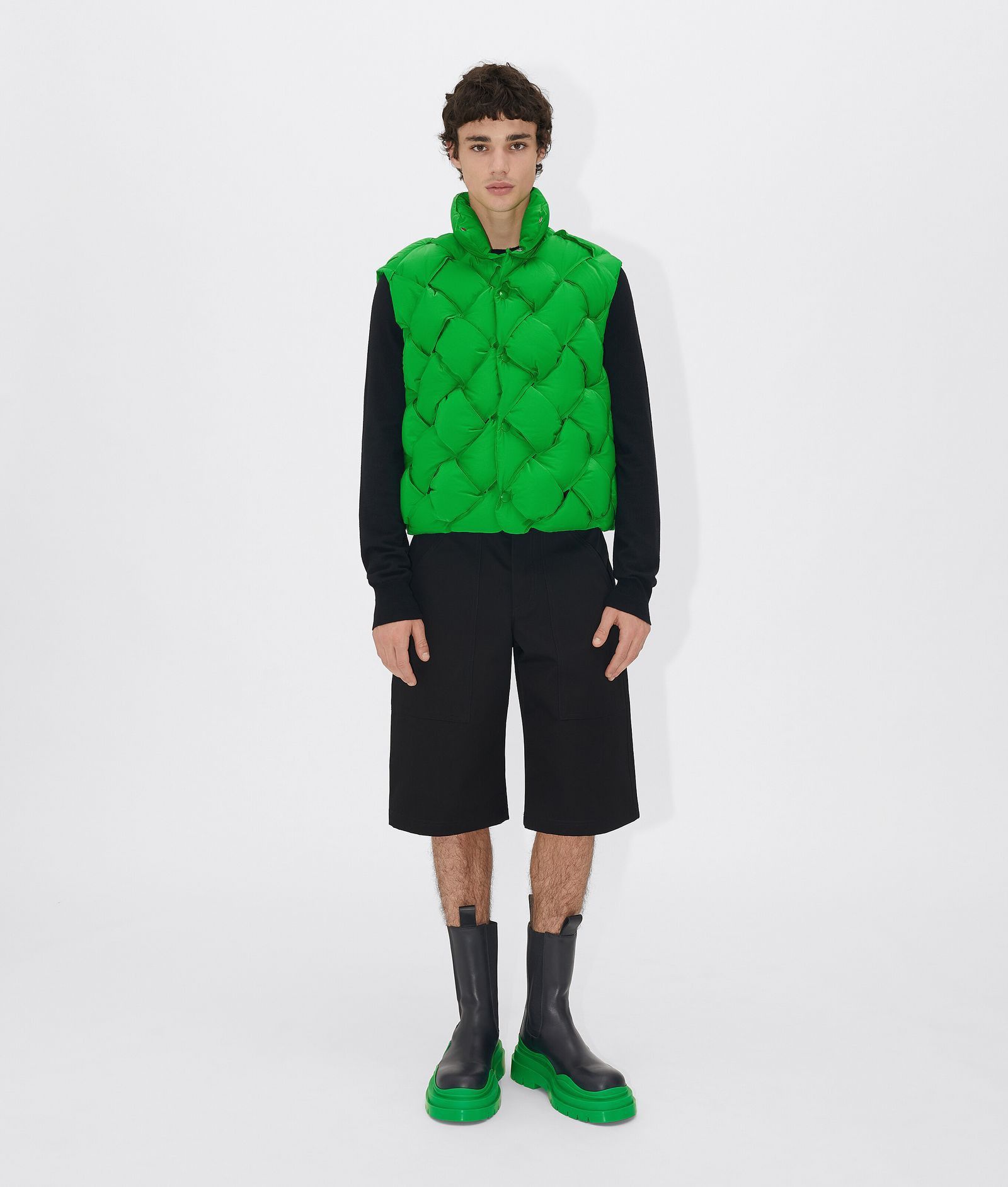 Bottega Veneta o1lv12m1024 Vest in Green Size US M / EU 48-50 / 2 - 1 Thumbnail